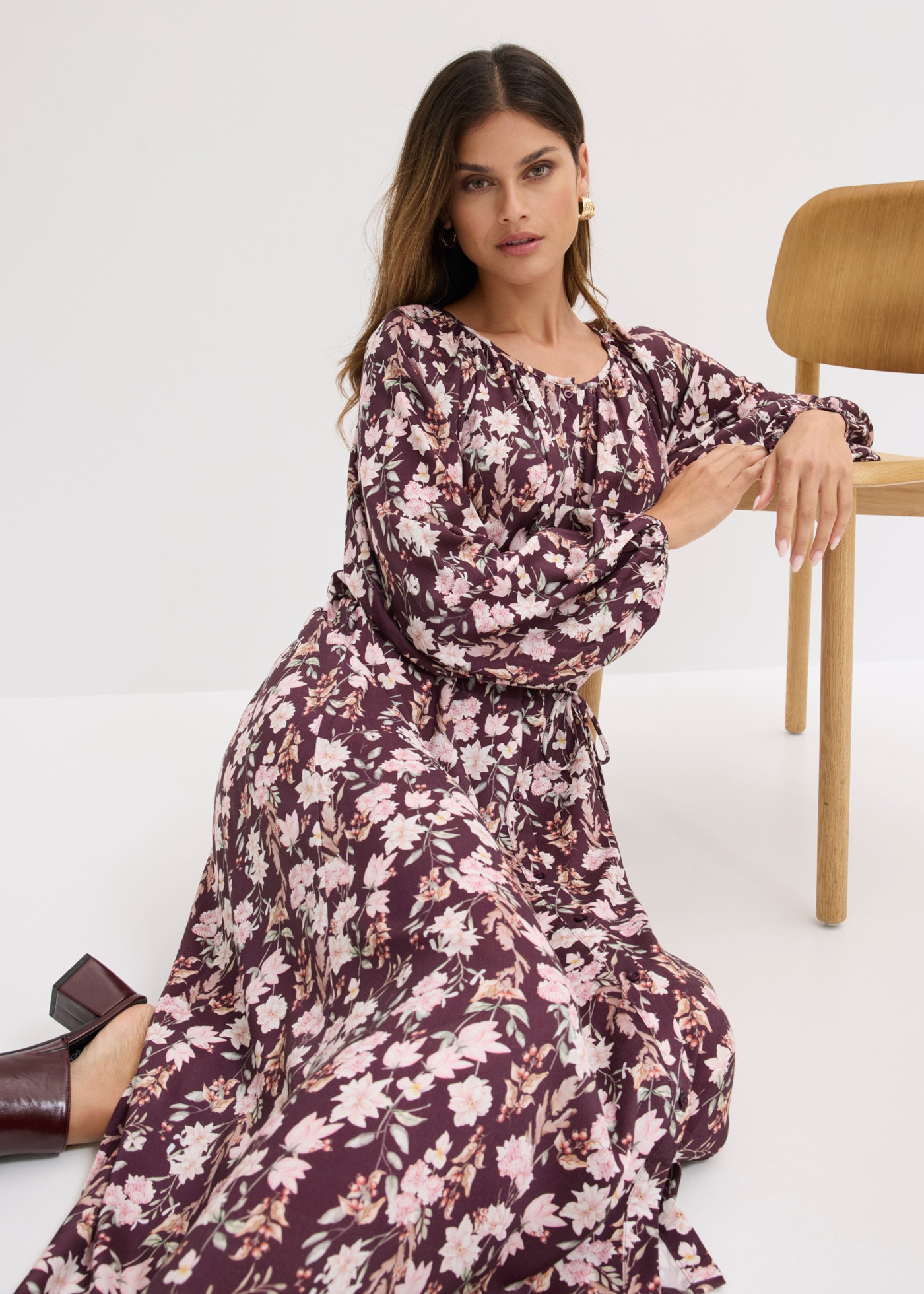 bonprix Maxikleid lässig geschnitten, mit Langarm