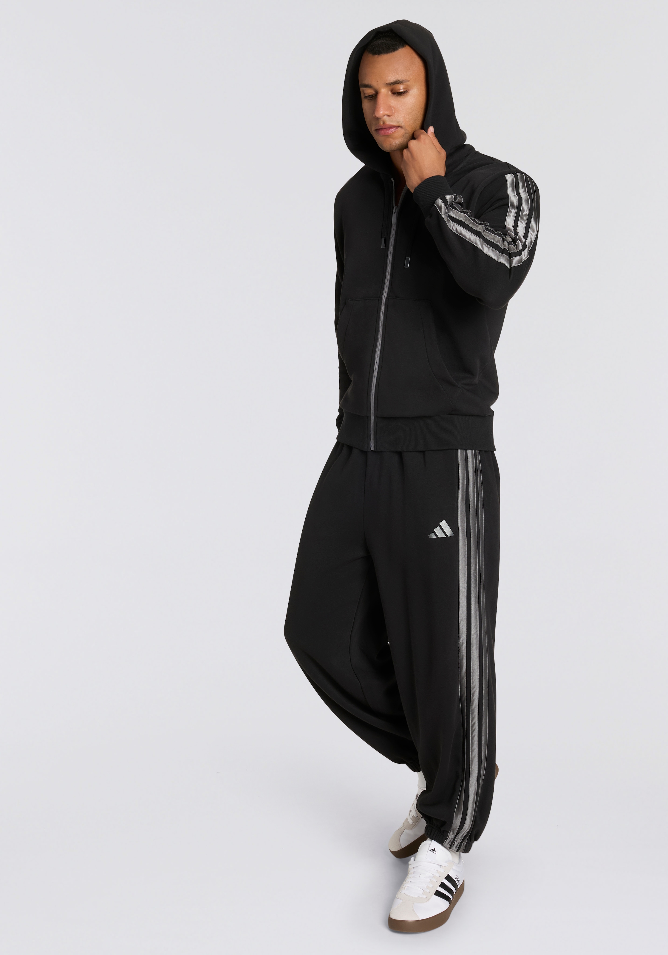 adidas Sportswear Sporthose »M ESS HLD PT«