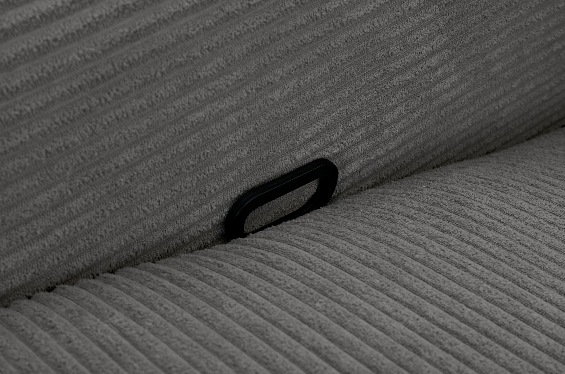 OTTO home Ecksofa »SKAANE in Cord, L-Form, 274 cm, manuelle u. elektrische Relaxfunktion,« rundes Design, Kopfteilverstellung, Federkernpolsterung