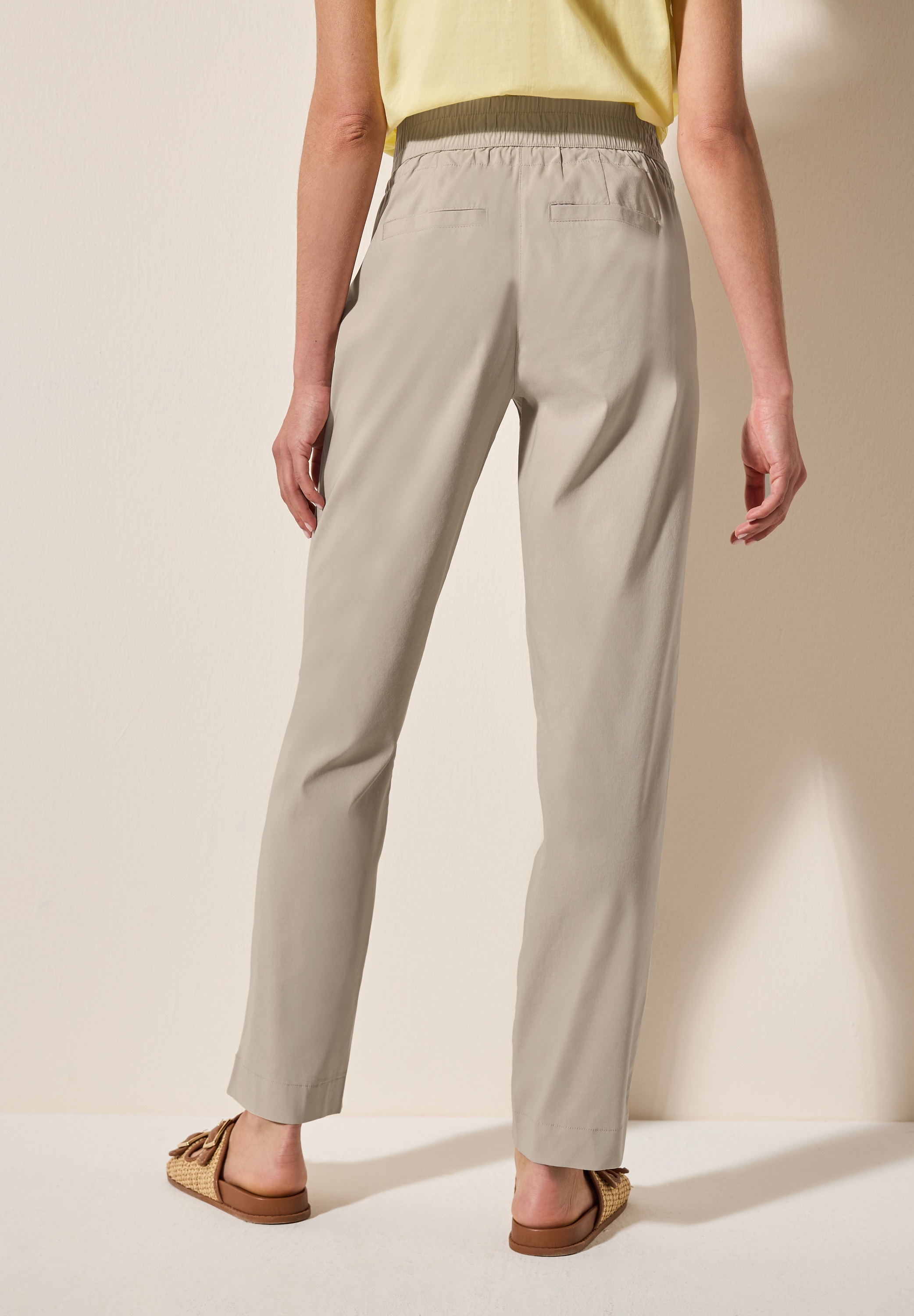Cecil Stoffhose, Middle Waist