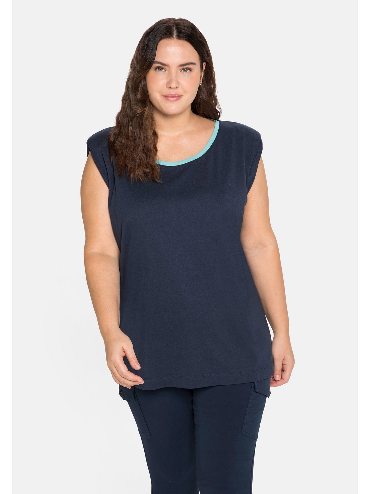 Sheego T-Shirt »Große Größen«, mit | für betonten BAUR Schultern bestellen