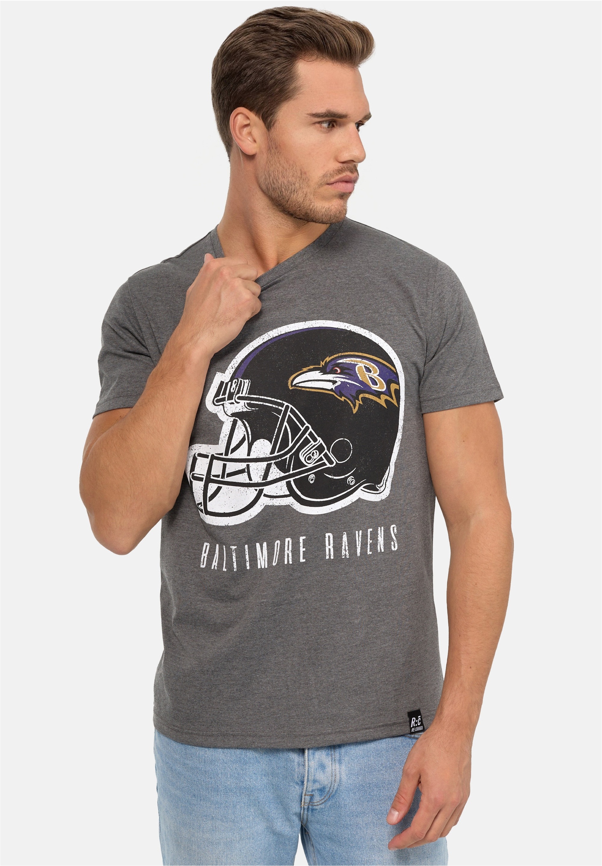 Thumbnail - Recovered T-Shirt "NFL Ravens Helmet Dark Core", (1 tlg.), für alle Fans der Baltimore Ravens