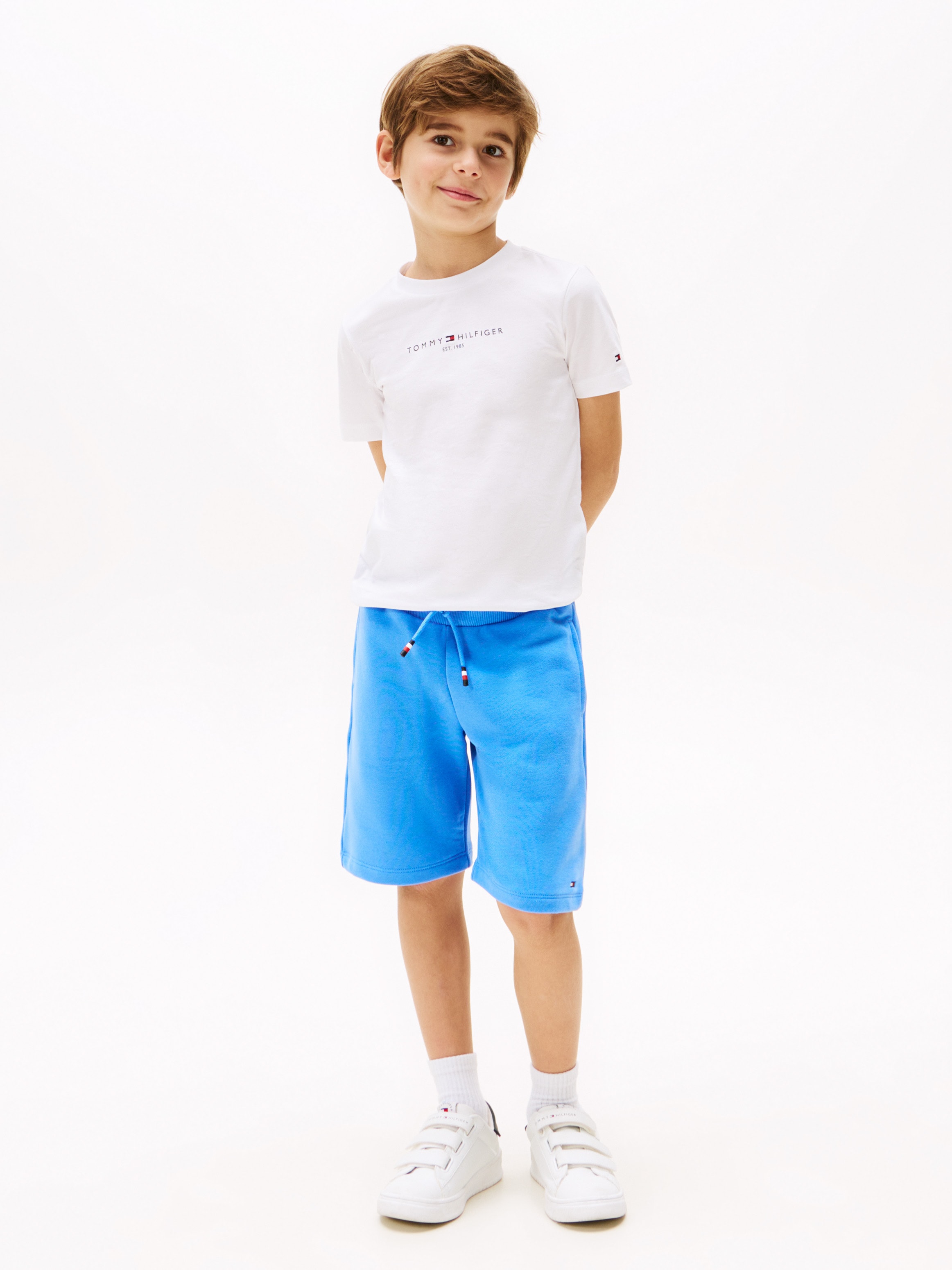 TOMMY HILFIGER T-Shirt & Shorts, mit Logoschriftzug