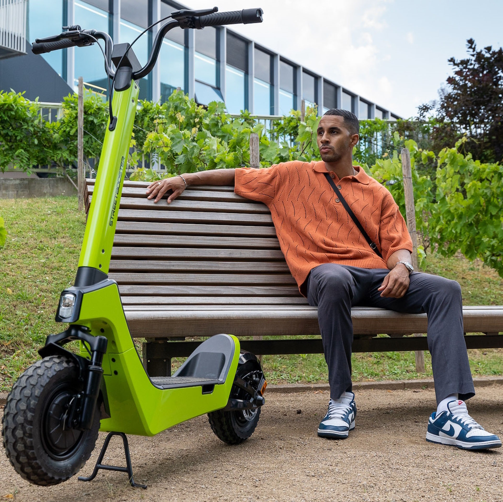 STREETBOOSTER E-Scooter »Castor«, ohne Straßenzulassung, bis zu 44 km Reichweite, Wechsel-Akku-System