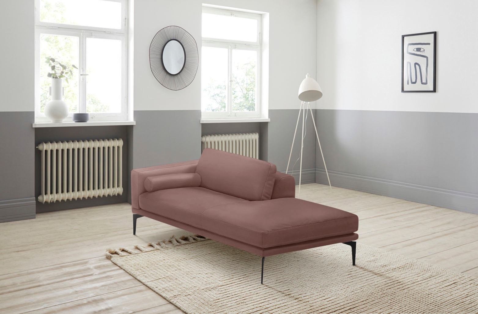 Egoitaliano Ottomane "Masu, Design trifft super Sitzkomfort, mit toller Detailverarbeitung" Rückenkissen und Armteilrolle für mehr Komfort, mit Metallfüßen