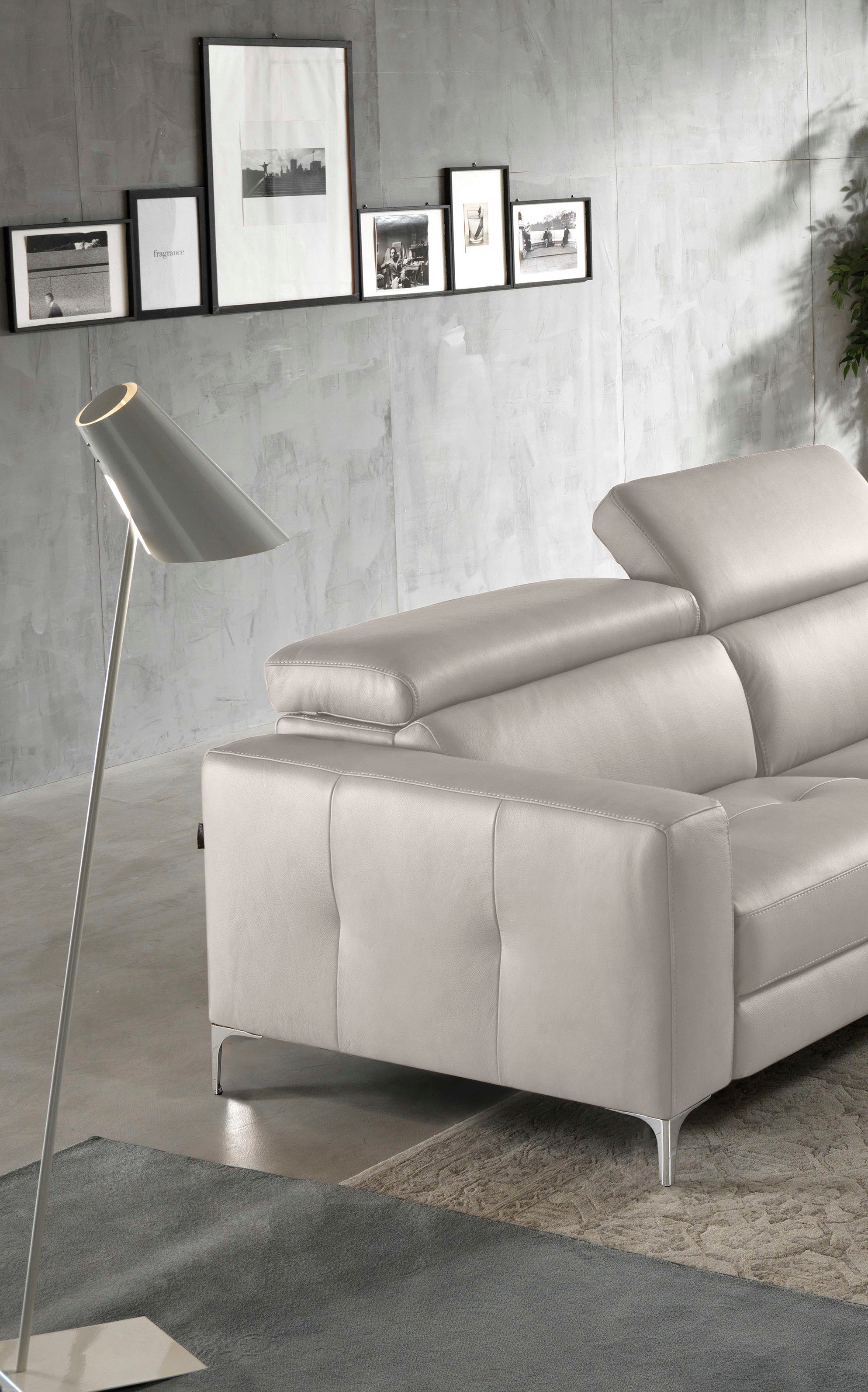 Egoitaliano Ecksofa »Matt, hoher Sitzkomfort und aufwendige Detailverarbeitung, L-Form«, mit Ottomane, inkl. verstellbarer Kopfteile zum Relaxen