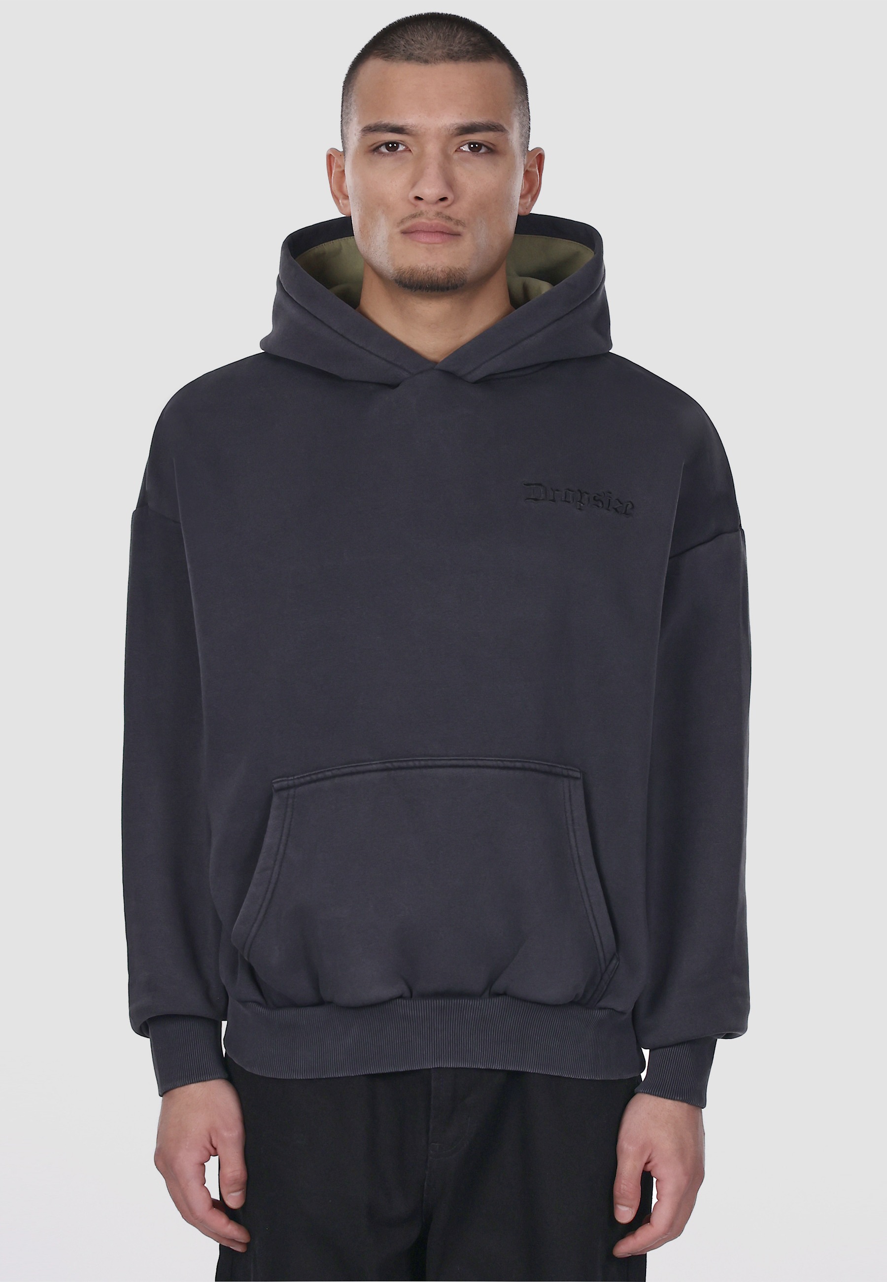 Dropsize Kapuzensweatshirt »Dropsize HEAVY OVERSIZE EMBO HOODIE«, 1 Stk.
