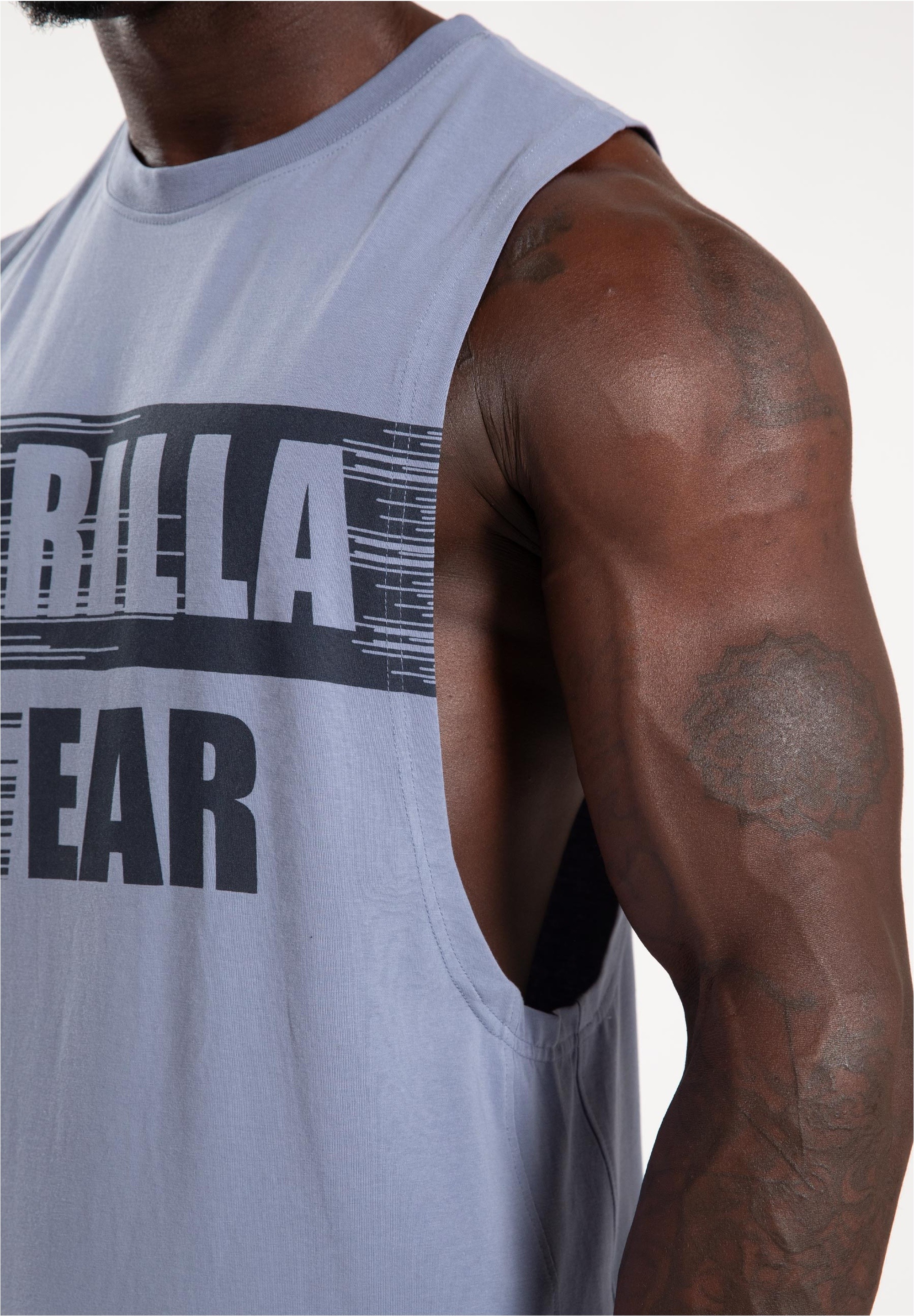 Gorilla Wear Funktionsshirt »Lopez«, mit tiefen Armausschnitten für Bewegungsfreiheit