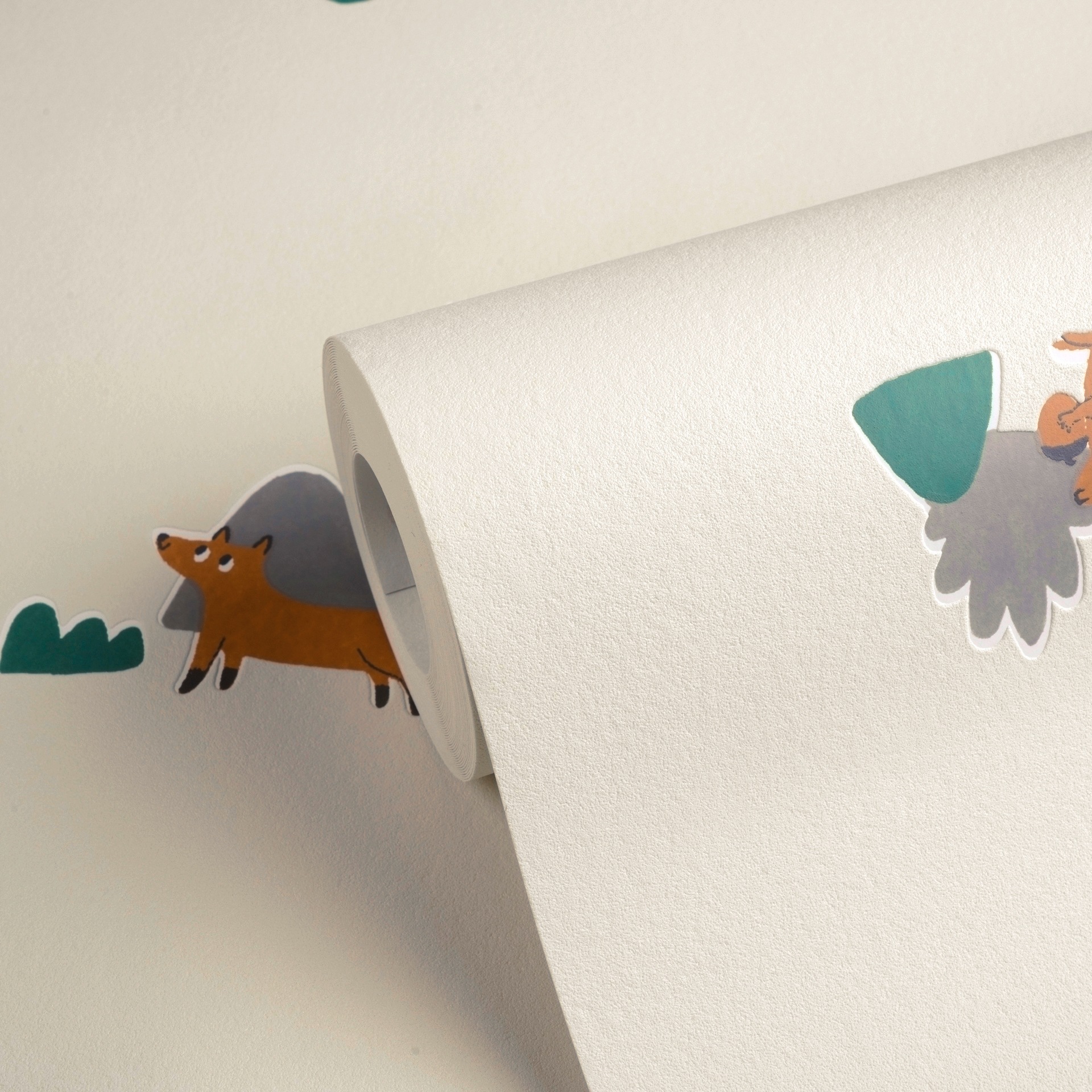 living walls 1100000002199 »Kids Studio Waldtiere – Vliestapete für Kinder« Wald | grafisch | naturalistisch glatt Fuchs, Reh und Eichhörnchen im modernen Scandi-Look