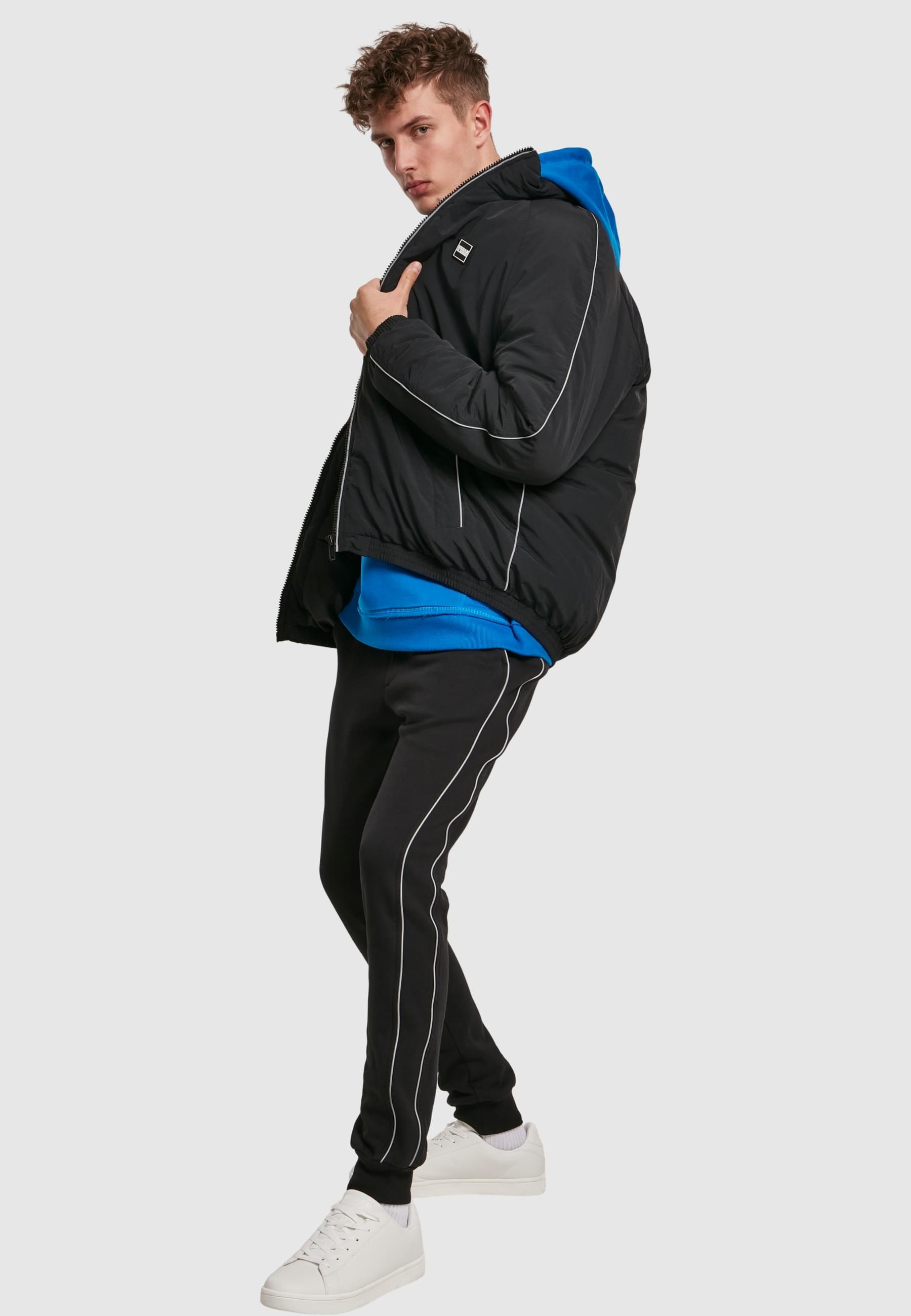 URBAN CLASSICS Winterjacke »Urban Classics Herren Reflective Piping Jacket«, (1 St.), ohne Kapuze