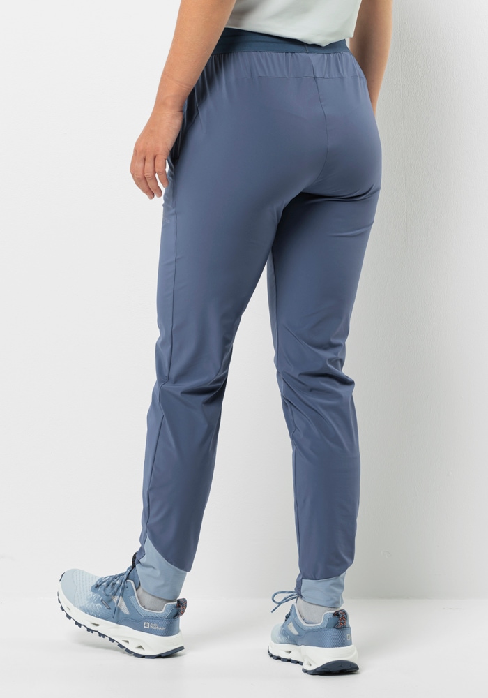 Jack Wolfskin Relaxhose »PRELIGHT CHILL PANTS W«