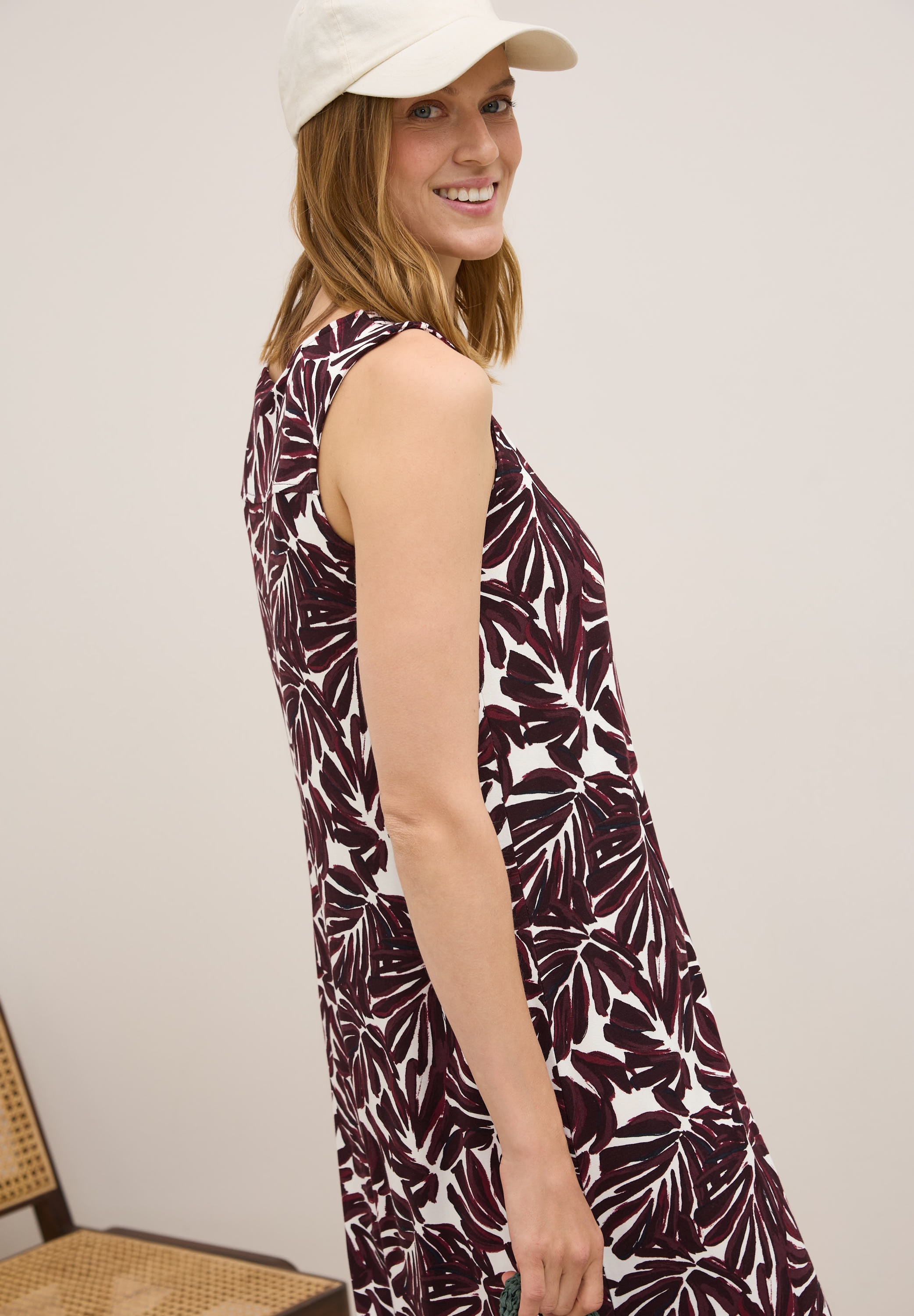 Cecil Jerseykleid, Sommerkleid mit Raffung an den Schultern und grafischem Muster