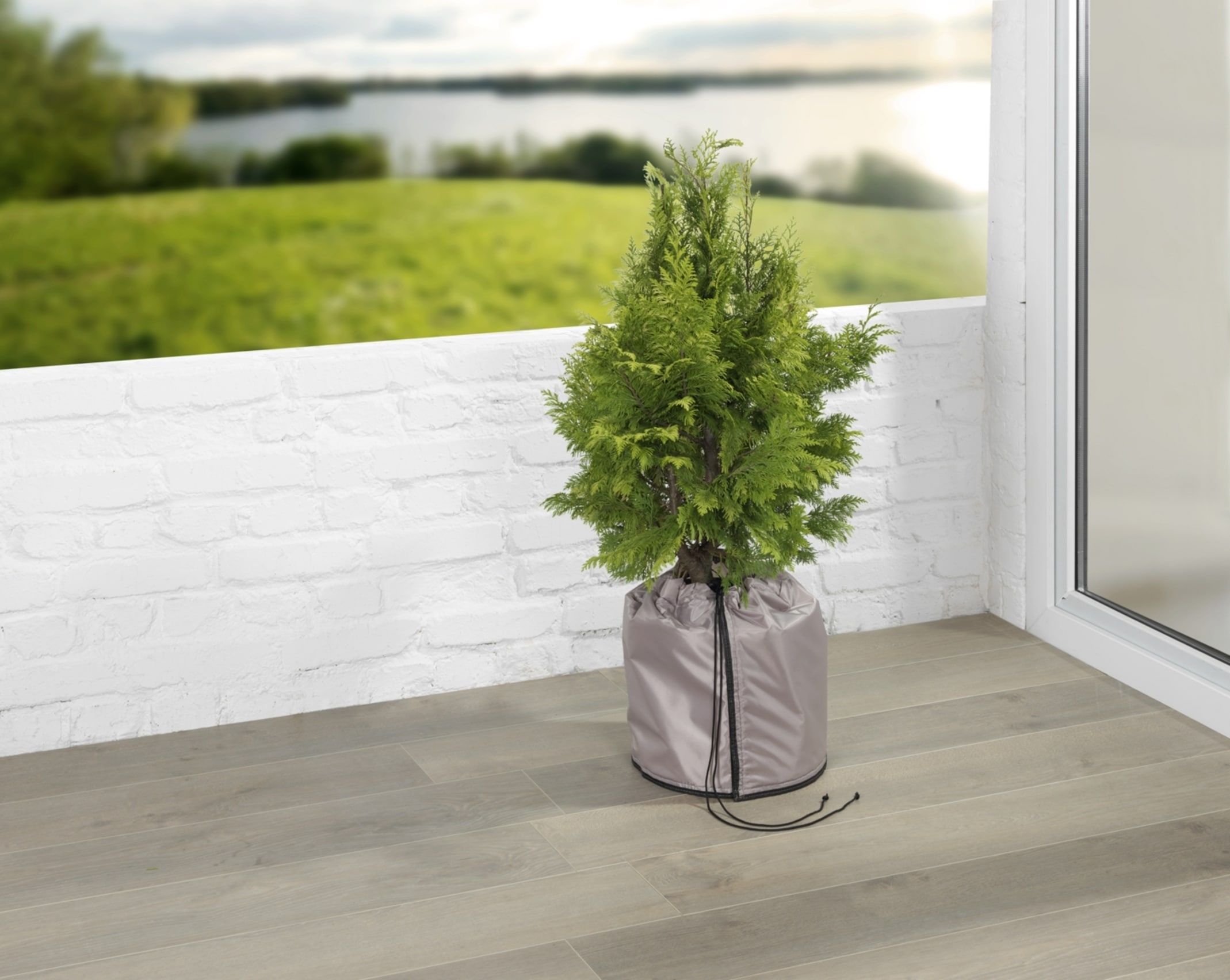 Maximex Winterschutzhaube »Thermo-Pflanztopf-Sack« Frostschutz für Pflanzkübel, extra dicke Bodenplatte, ØxH: 30x40 cm