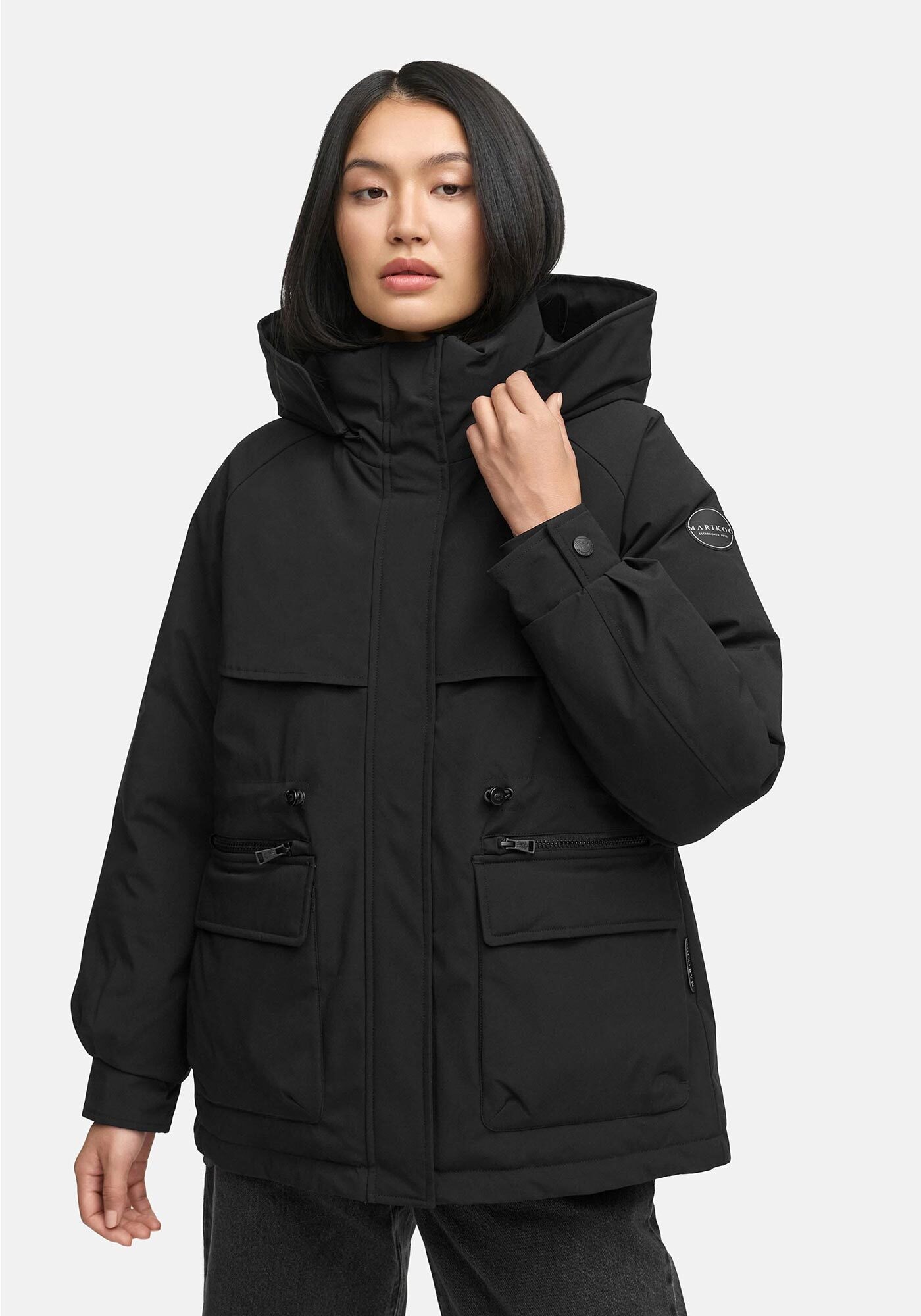 Marikoo Winterjacke »Shigaraa«, mit moderner Front- und Rückenpasse