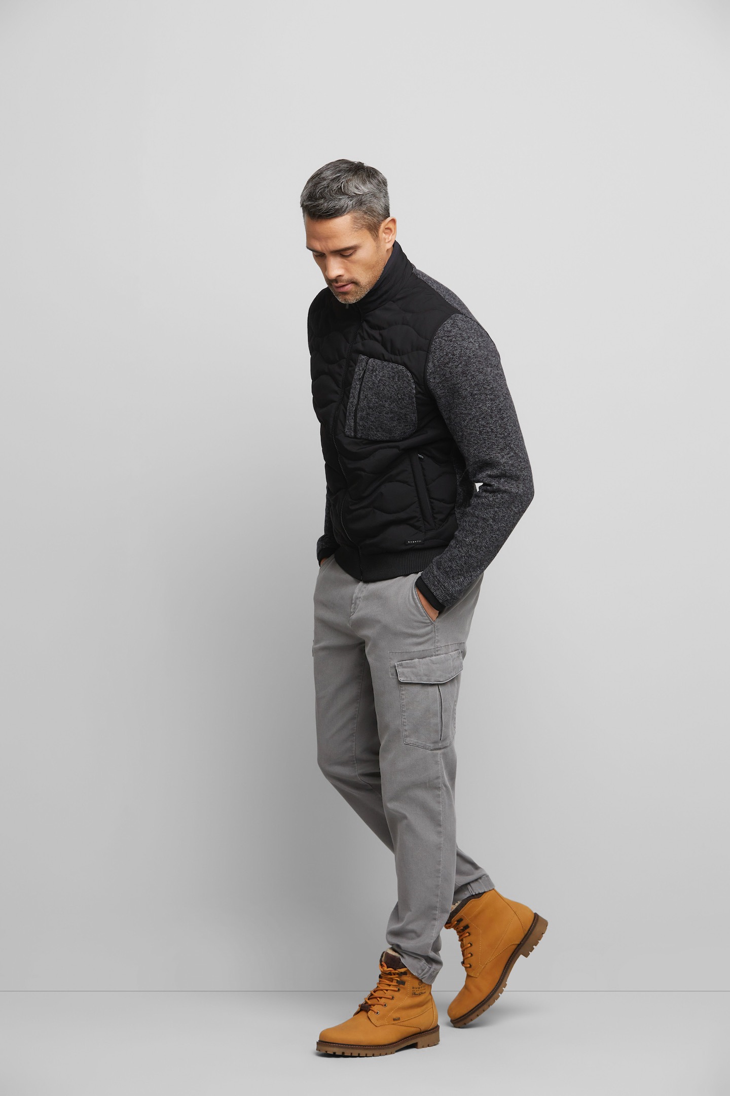 bugatti Sweatjacke, mit Brusttasche