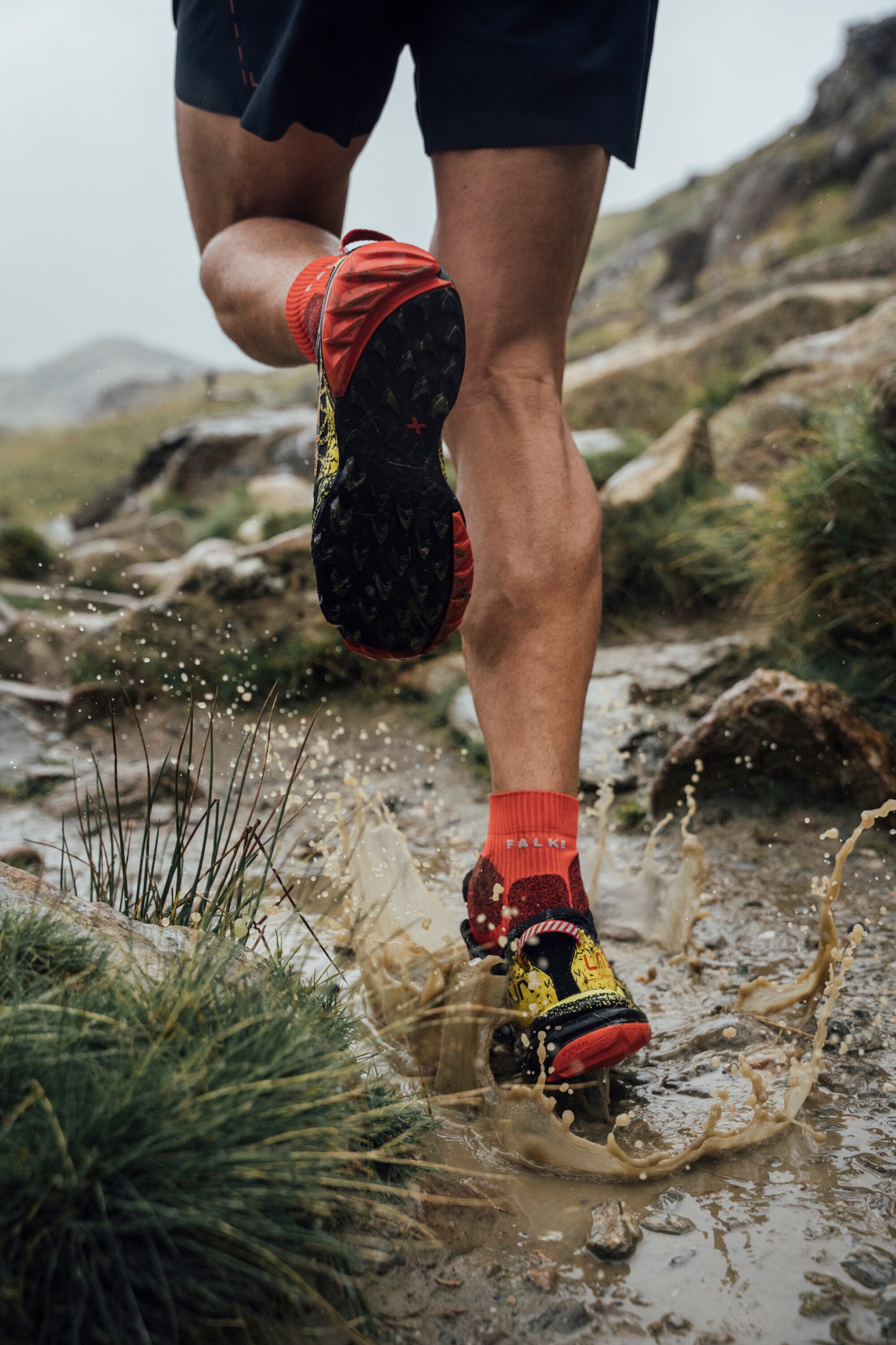 FALKE Socken »RU Trail« 1 Paar tlg.
