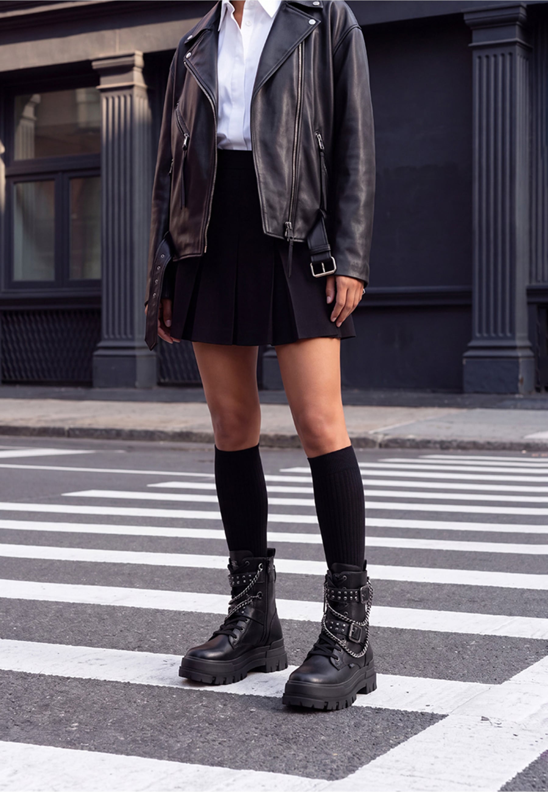 Buffalo Stiefelette »Buffalo ASPHA LACE UP BIKER«