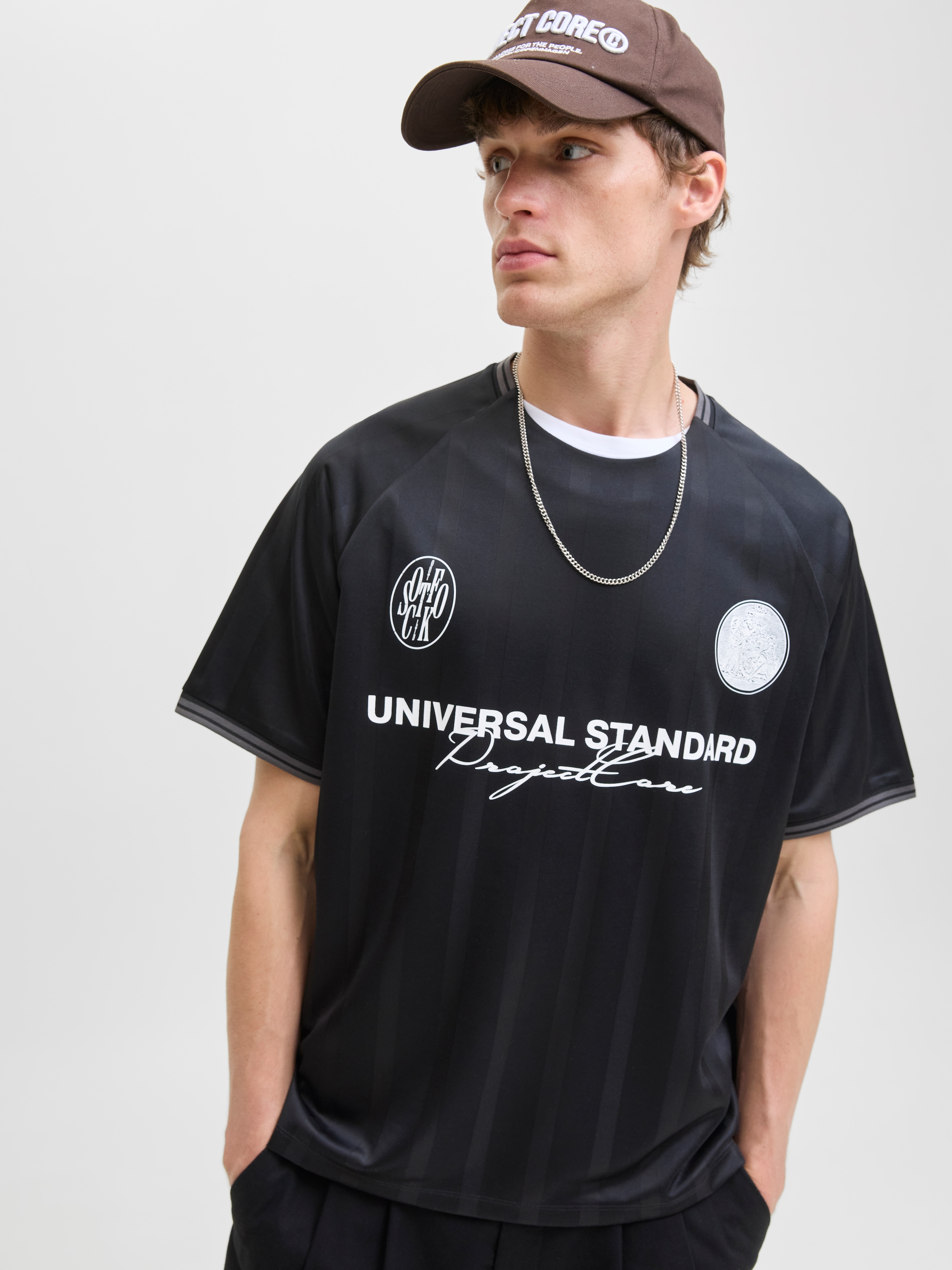 Jack & Jones Trainingsshirt »JCOCOVER RETRO FOOTBALL TEE SS LN«