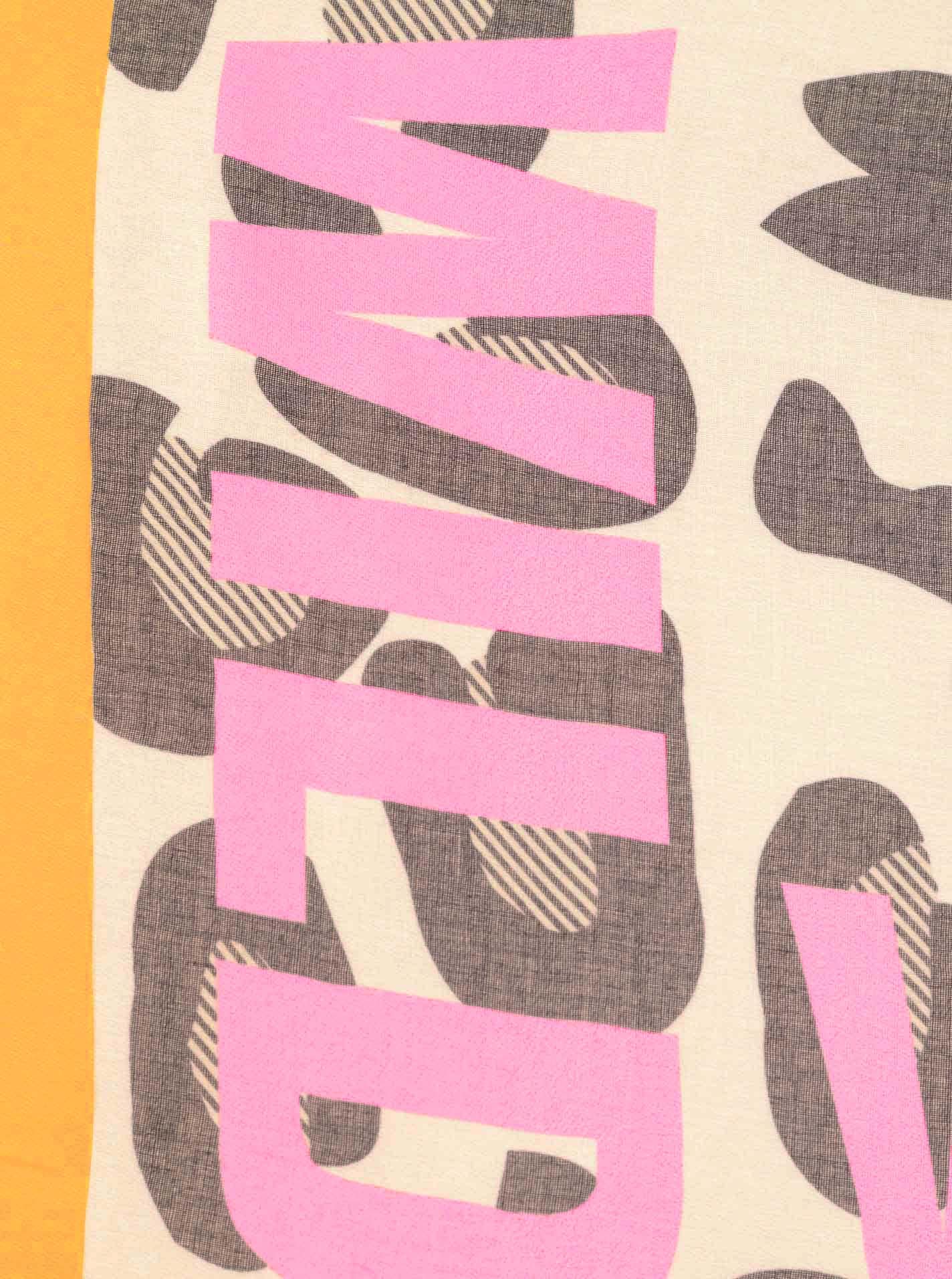 Zwillingsherz Schal »"Wild Leo"« leichtes Material, großer Leo-Print mit Schriftzug WILD, offene Kanten