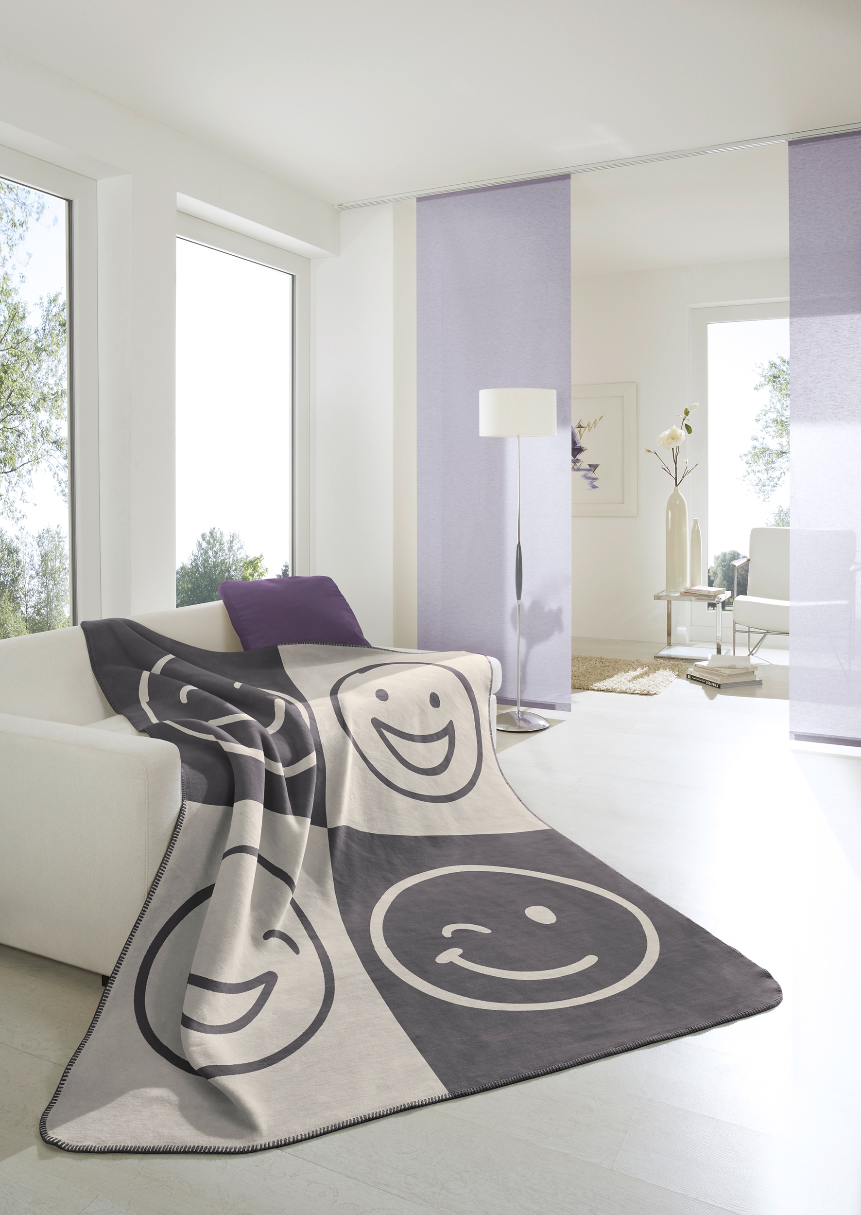 Biederlack Wohndecke "Emoji" mit Smiley, 70% Baumwolle/30% Polyacryl günstig online kaufen