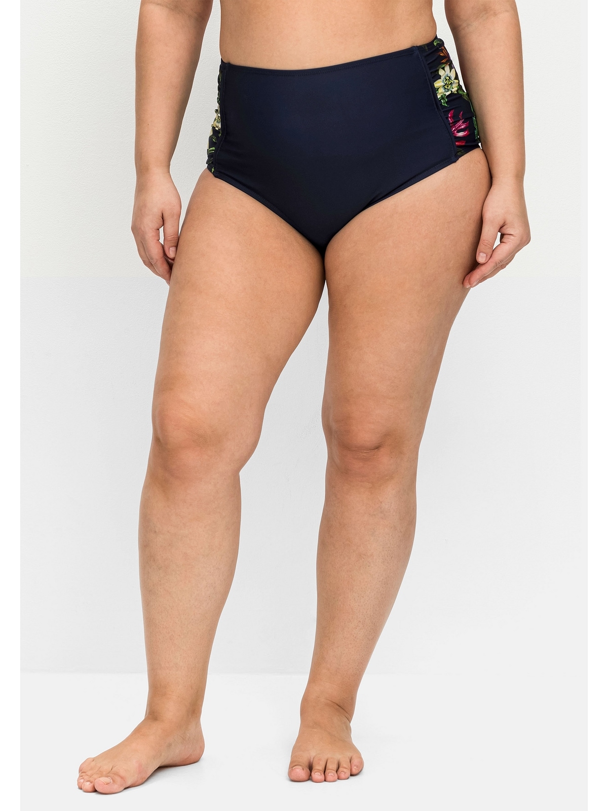 sheego by Joe Browns Bikini-Hose »Große Größen«, in hohem Schnitt, mit Blumendruck