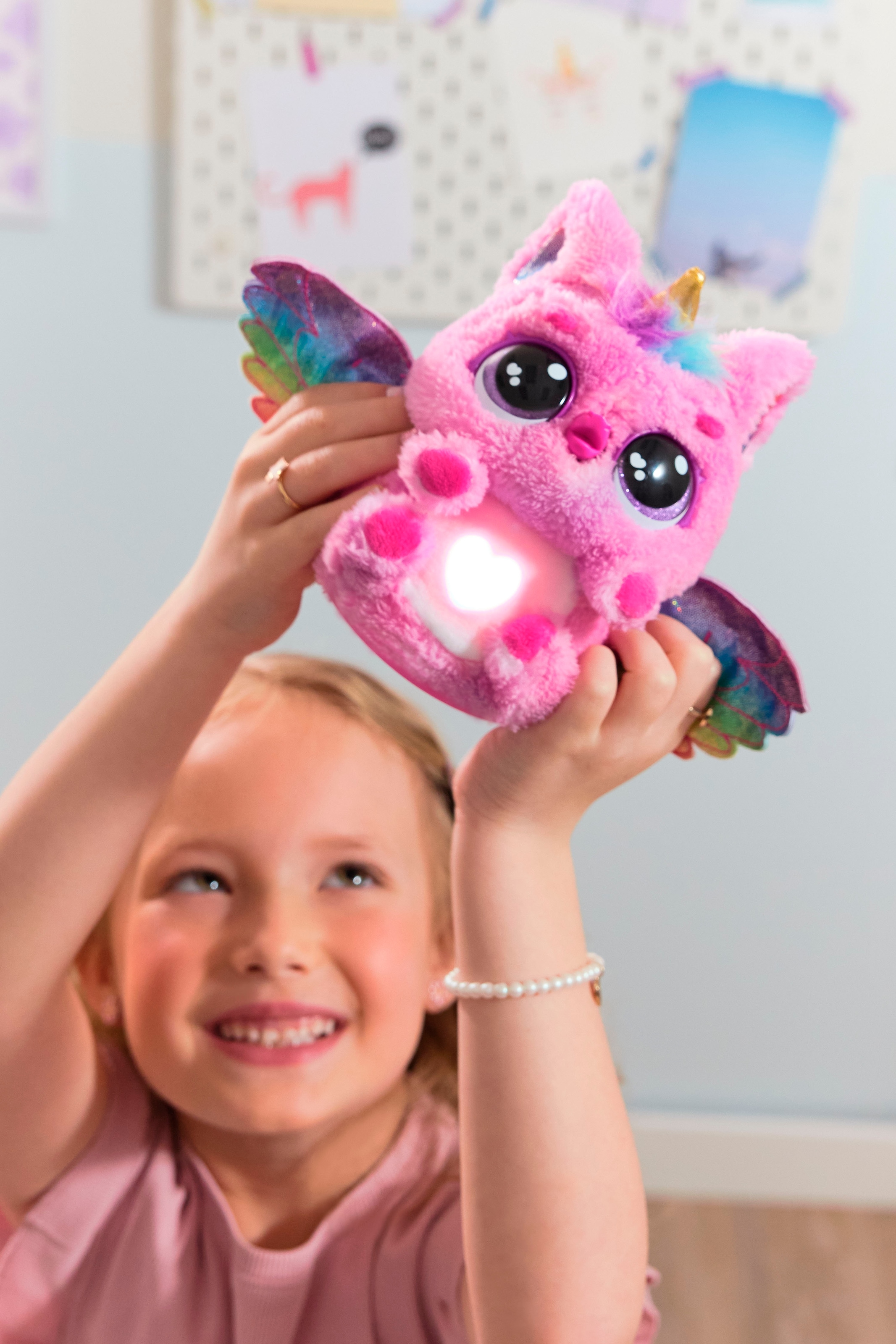 Spin Master Spielfigur »Hatchimals Alive Mystery Ei Pufficorn«, mit Licht und Sound