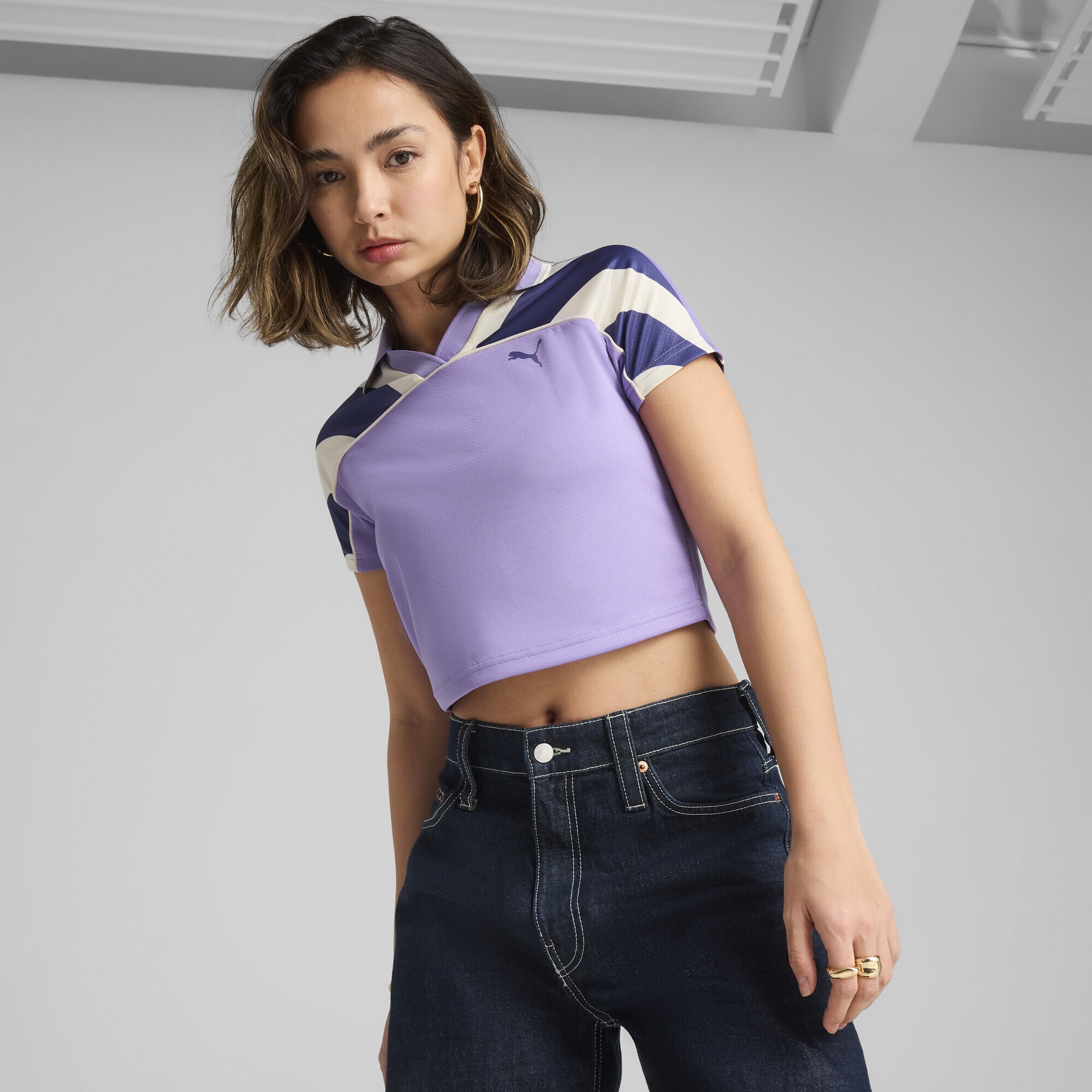 PUMA Trainingsshirt »FUTURE.PUMA.ARCHIVE Kurzes figurbetontes Fußballtrikot Damen«