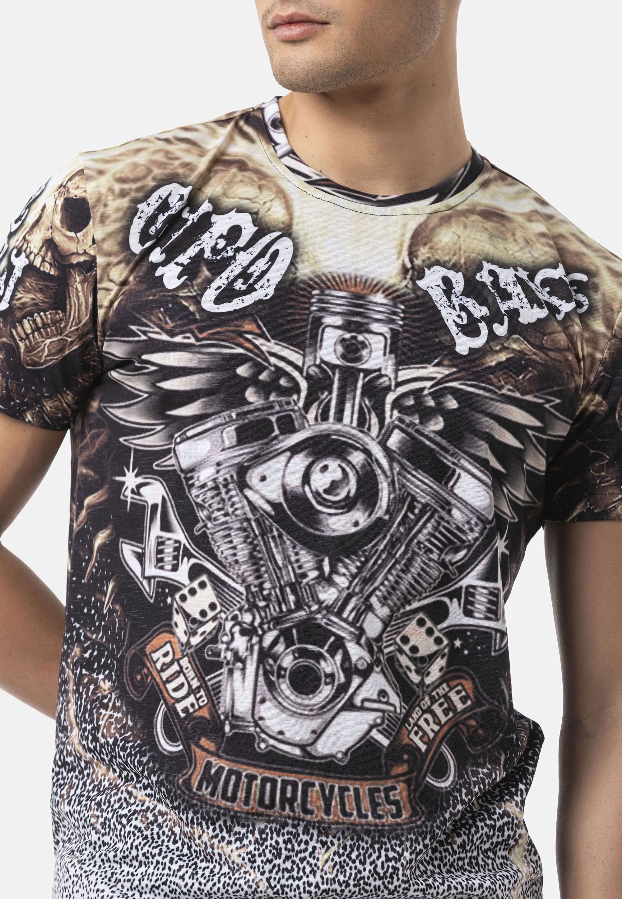 Cipo & Baxx T-Shirt »CT820« Stylischer "Motorcycles"-Schriftzug