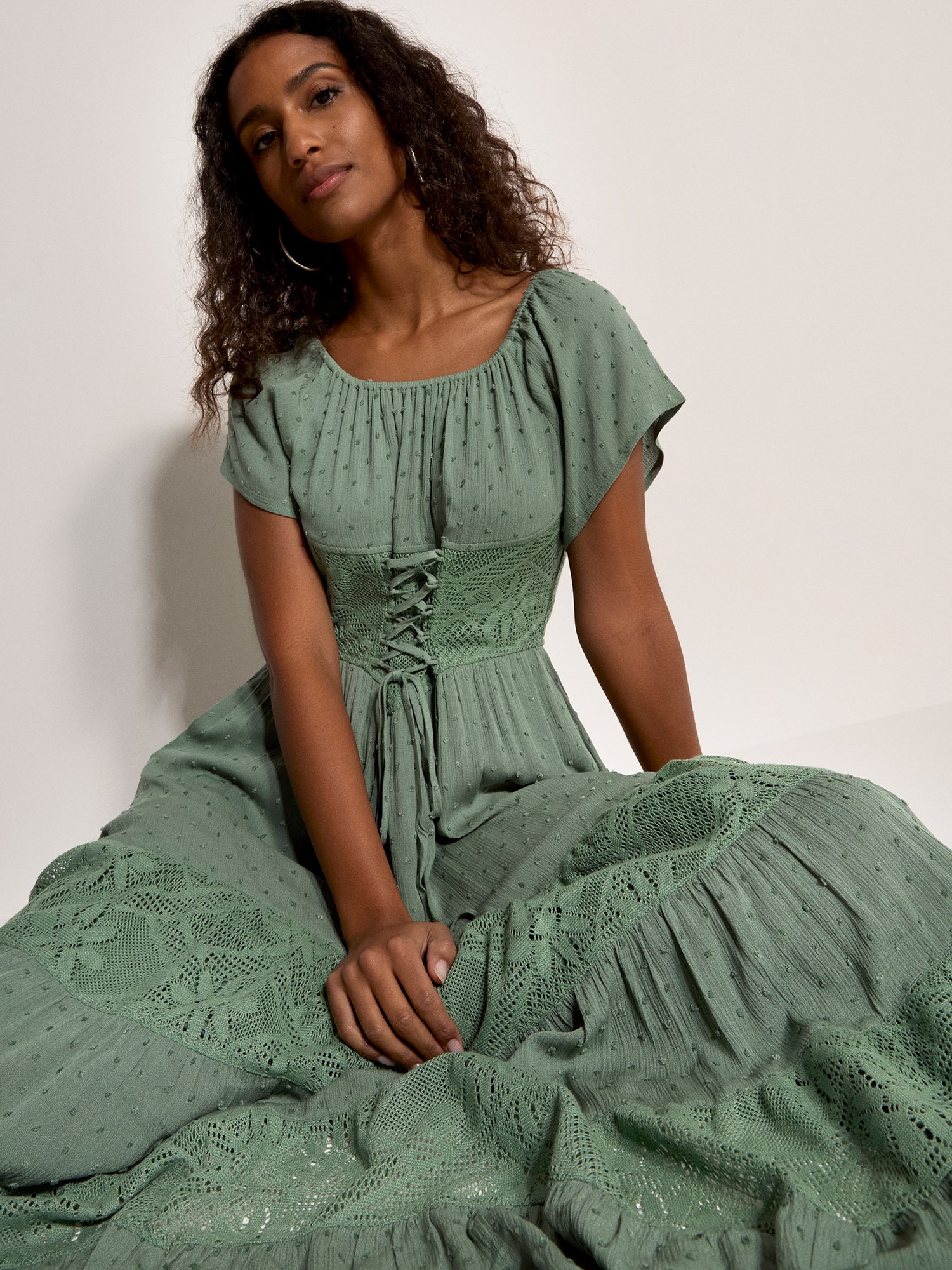 Apricot Maxikleid »Korsett-Maxikleid« mit Spitzendetails