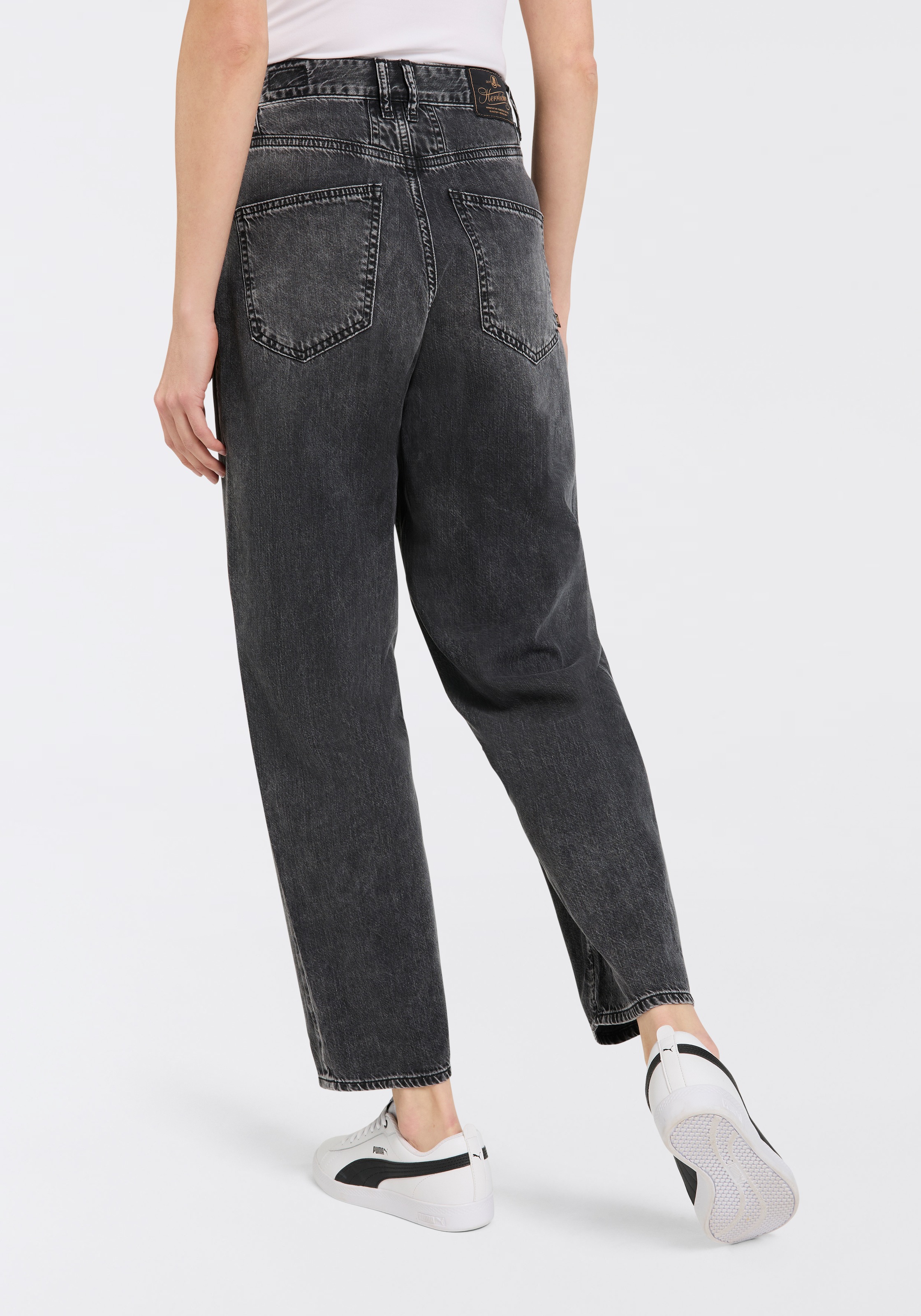 Herrlicher 5-Pocket-Jeans "Brooke Denim Black", mit Abnähern, in 7/8-Länge günstig online kaufen