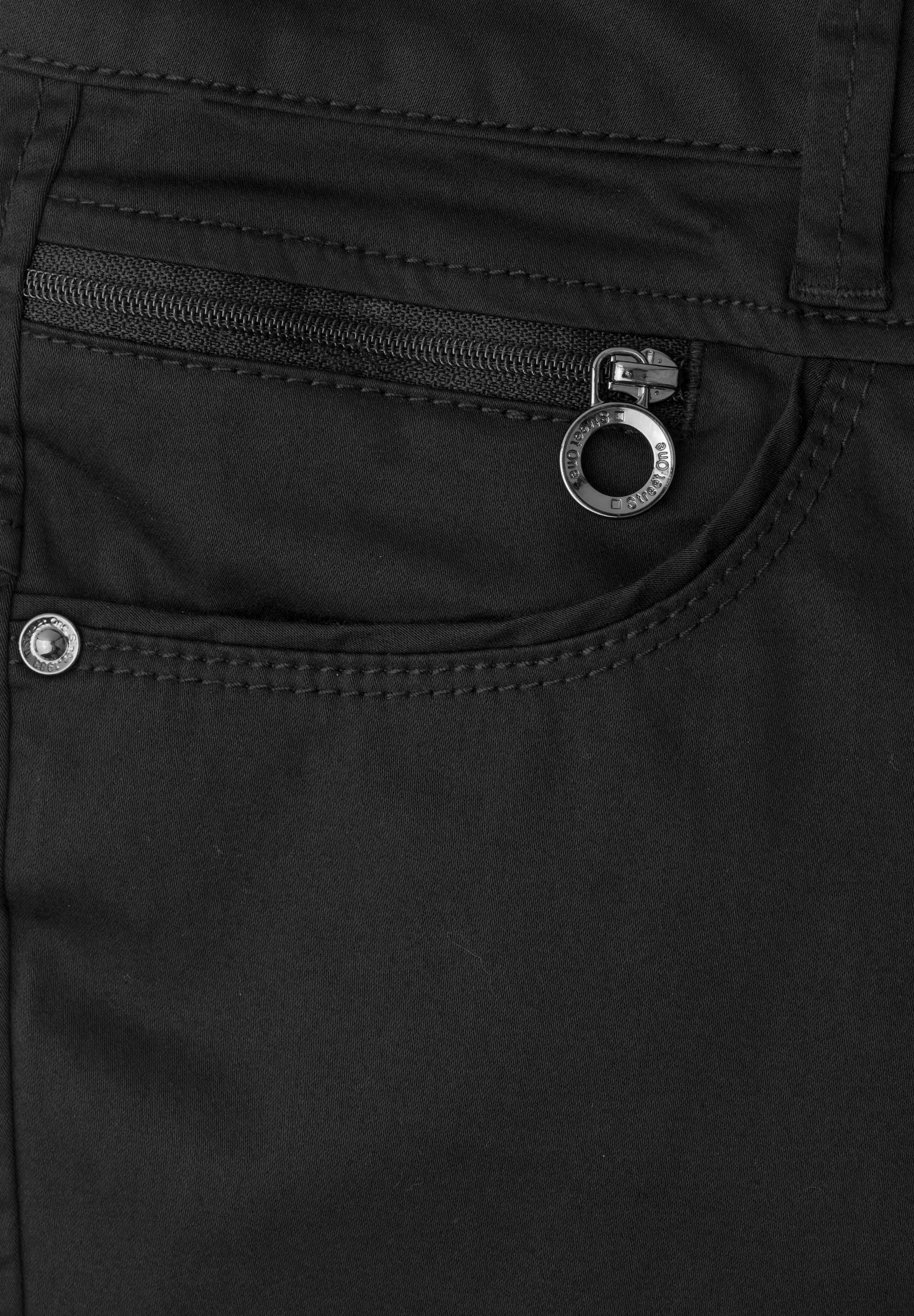 STREET ONE Shorts  in Bermuda-Länge