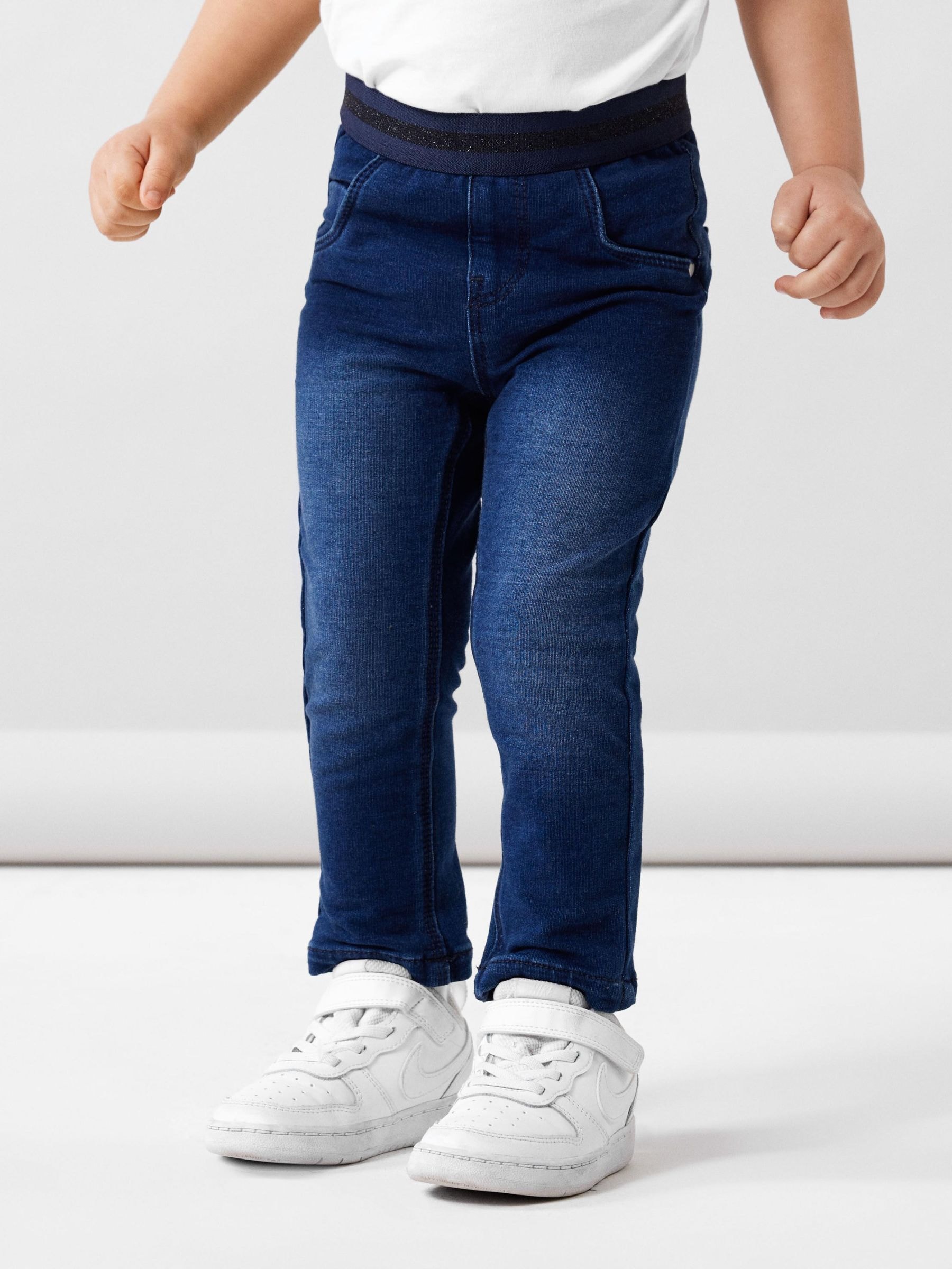 Jeansleggings NAME IT "NMFSALLI SLIM SWE JEANS 1190-BO NOOS", Mädchen, Gr. 98, N-Gr, blau (dunkelblau denim), Sweatware, Obermaterial: 95% Baumwolle, 5% Elasthan, kontrastfarbene Details, leichte Abriebeffekte, unifarben, slim fit lang, Jeans 6