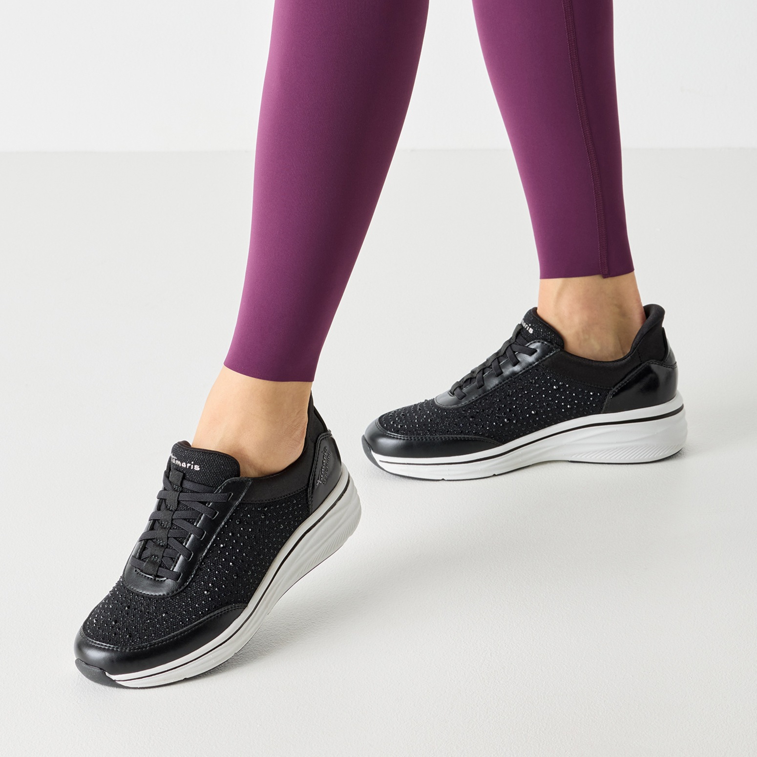 Tamaris Slip-On Sneaker, Keilabsatz, Schlupfschuh, Freizeitschuh in veganer Verarbeitung