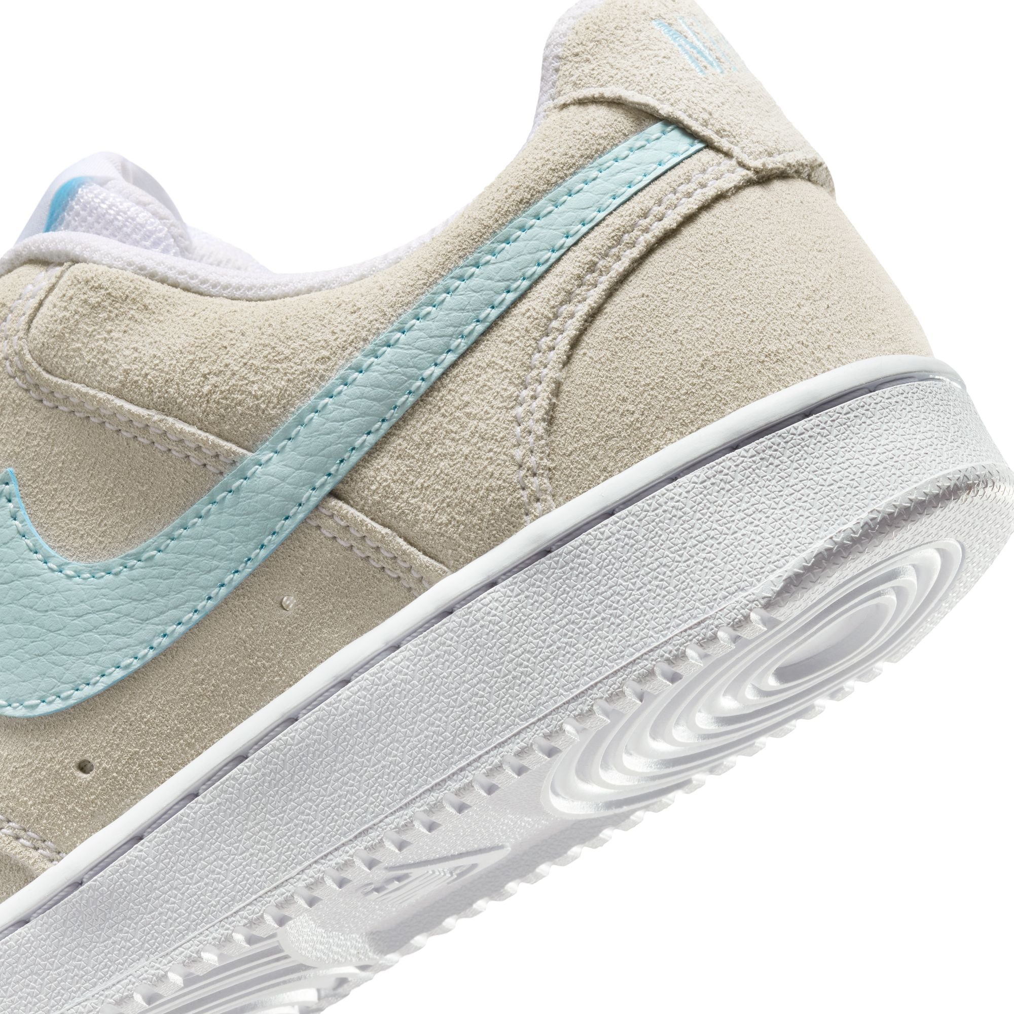 Nike Sportswear Sneaker »Court Vision Low SD Premium«  inspiriert vom Design des Nike Air Force