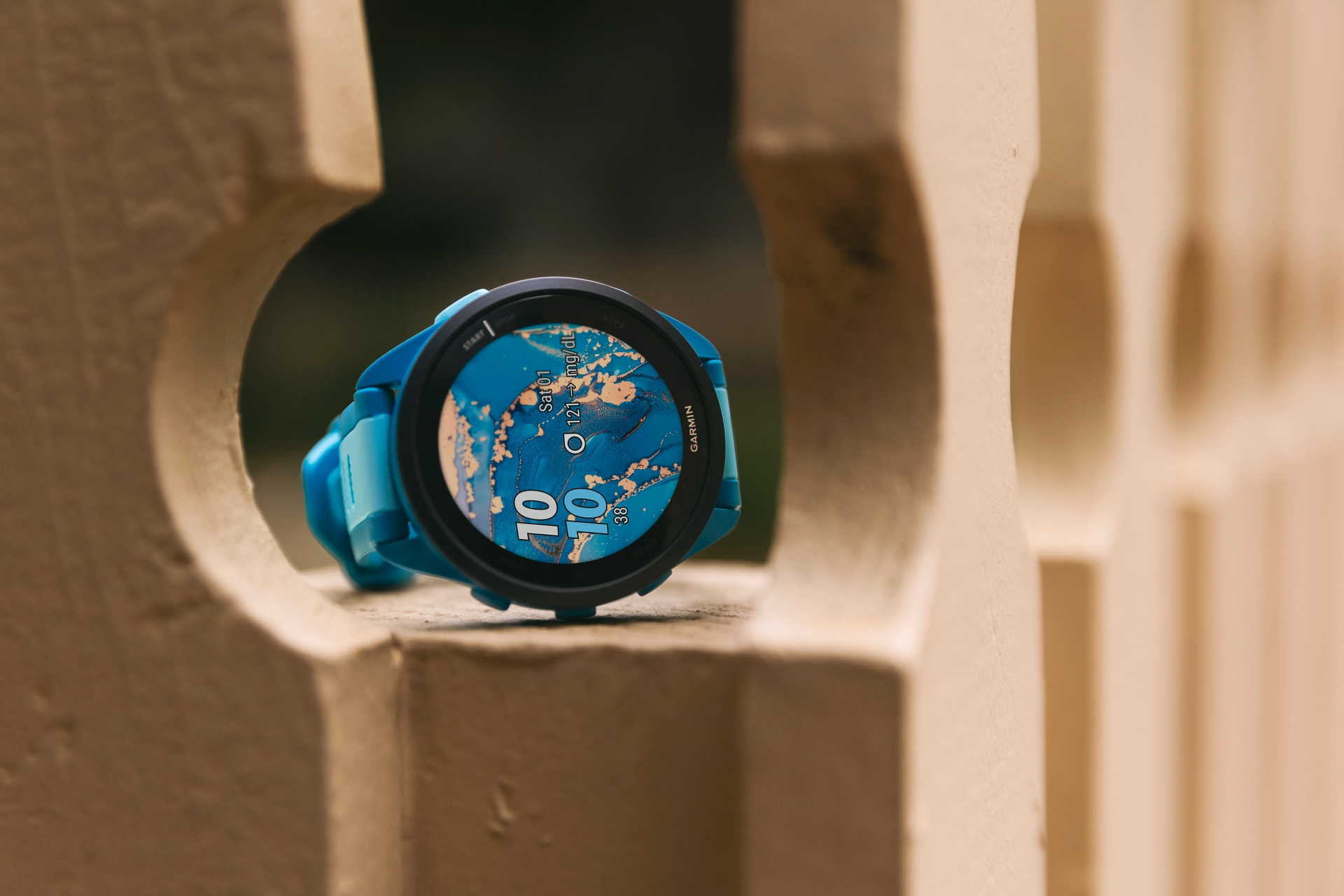 Garmin Smartwatch »Forerunner 165 Music«, (3,04 cm / 1,2 Zoll), 4 GB,)