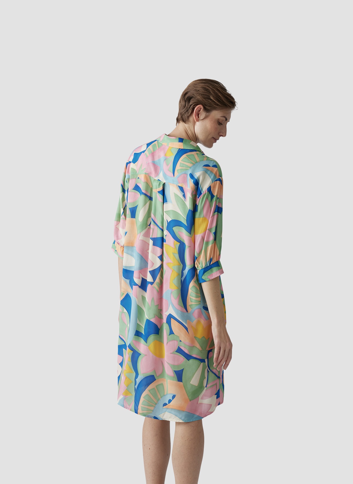 LeComte Midikleid »LeComte Sommerkleid mit farbenfrohem Muster«