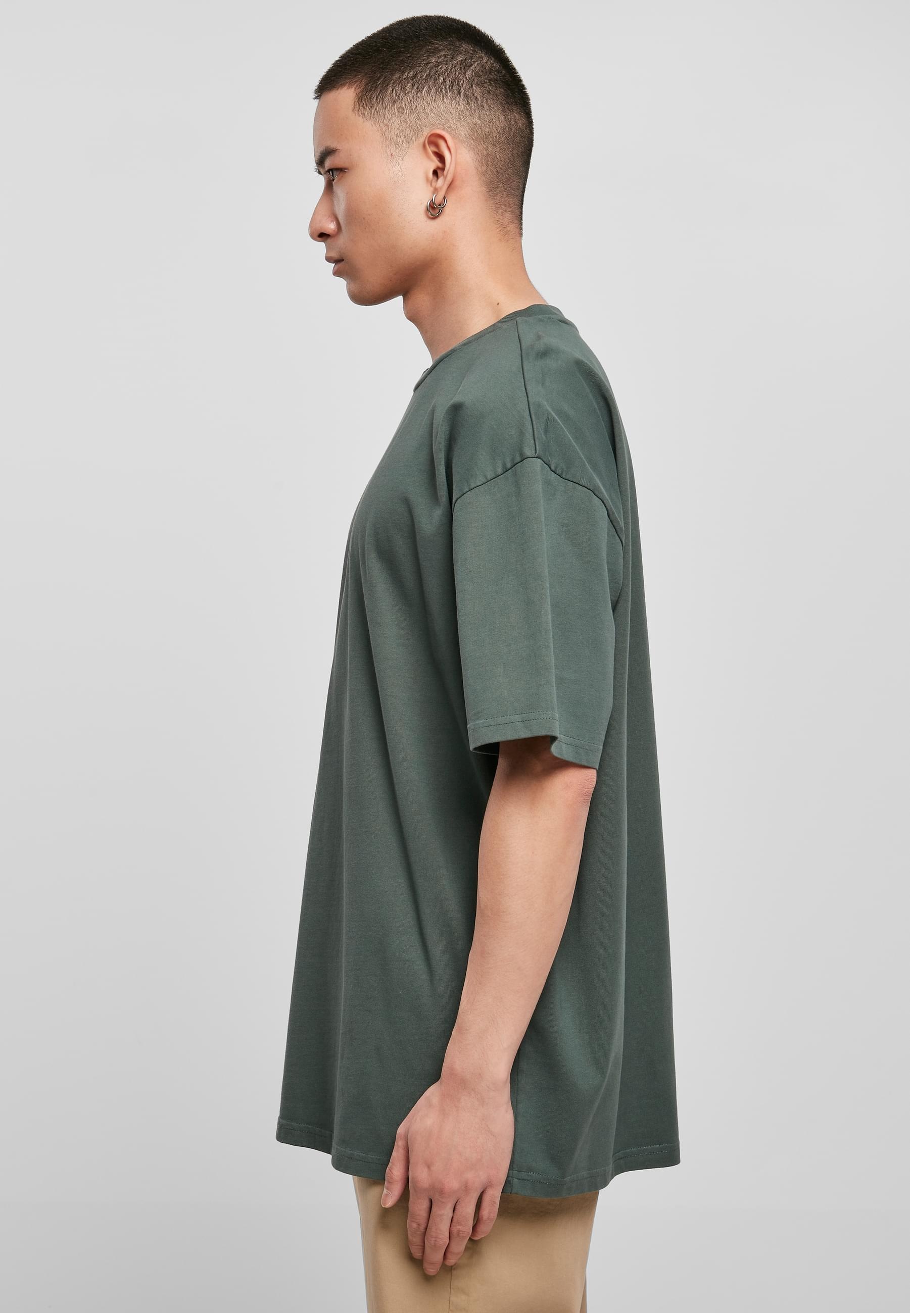URBAN CLASSICS Kurzarmshirt »Urban Classics Herren Heavy Oversized Garment Dye Tee«, (1 tlg.)