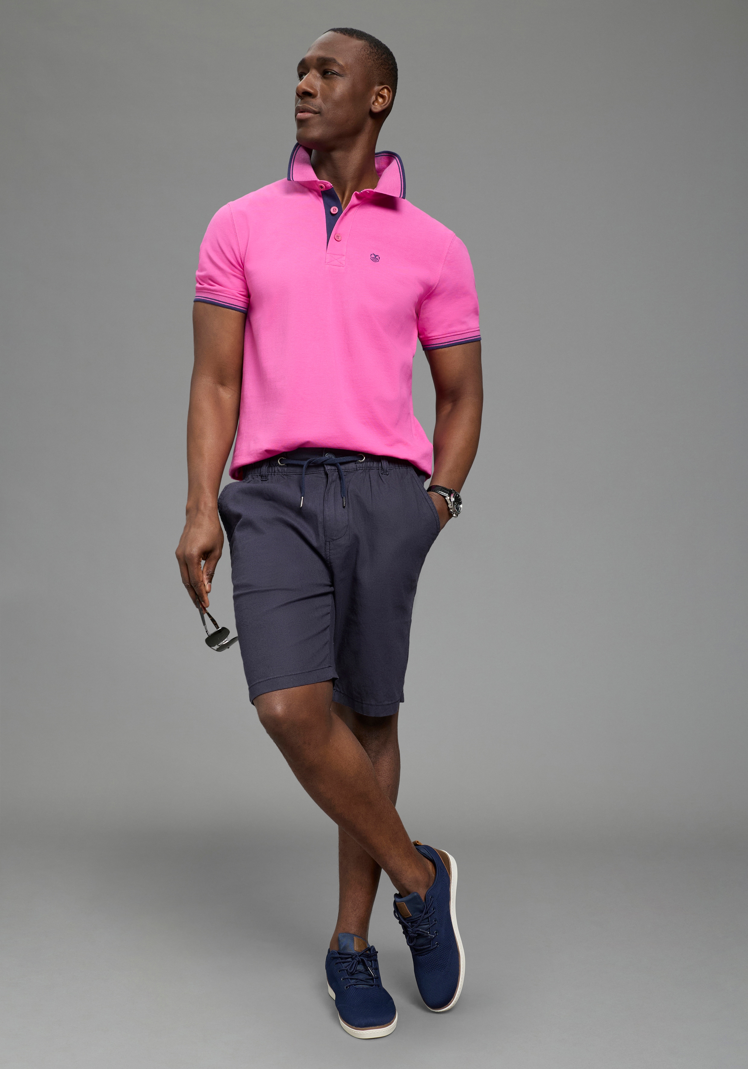 DELMAO Poloshirt "Neue Kollektion" normale Passform, Kurzarm, mit Stickerei