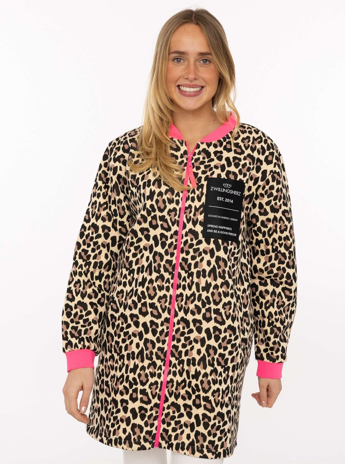 Zwillingsherz Kurzmantel ""Leo Love"" mit Patch, Reißverschluß, elastische günstig online kaufen