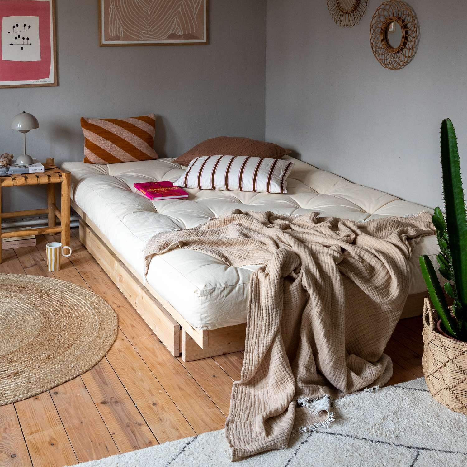 Karup Design Bettgestell »Kanso Bed, Stauraumbett, Bett mit oder ohne Schubladen«, Bett mit/ohne Schubladen, inkl Lattenrost, FSC®zertifiert