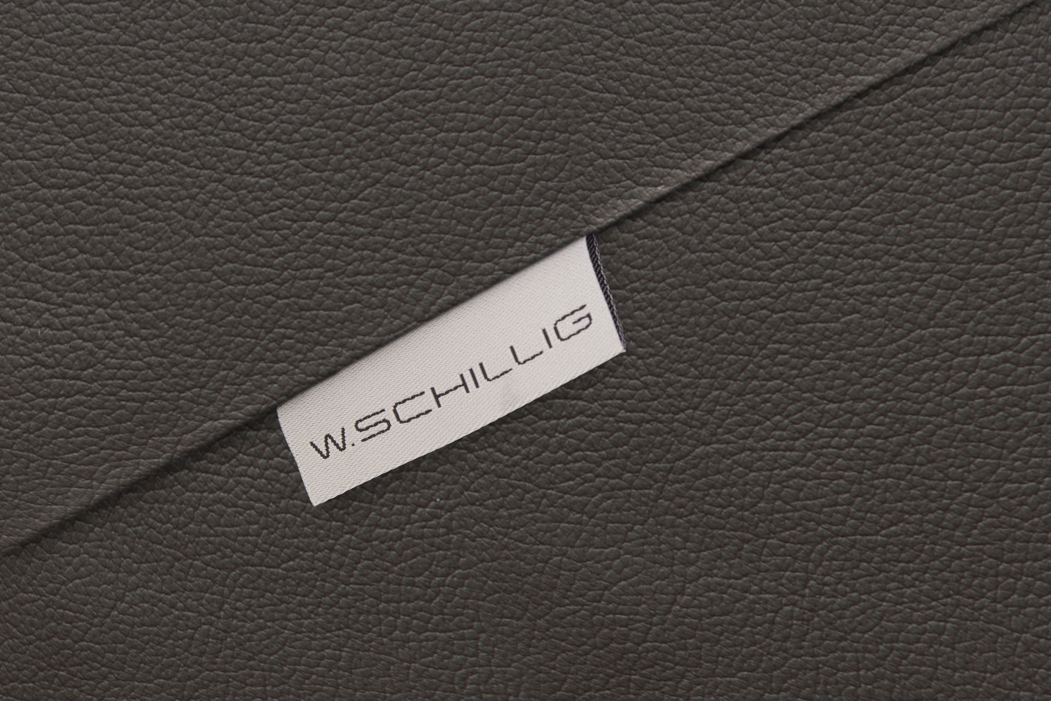 Thumbnail - W.SCHILLIG Ecksofa "finn, toller Sitzkomfort, L-Form, hochwertige Verarbeitungsdetails", German Design Award 2016, Fußge...