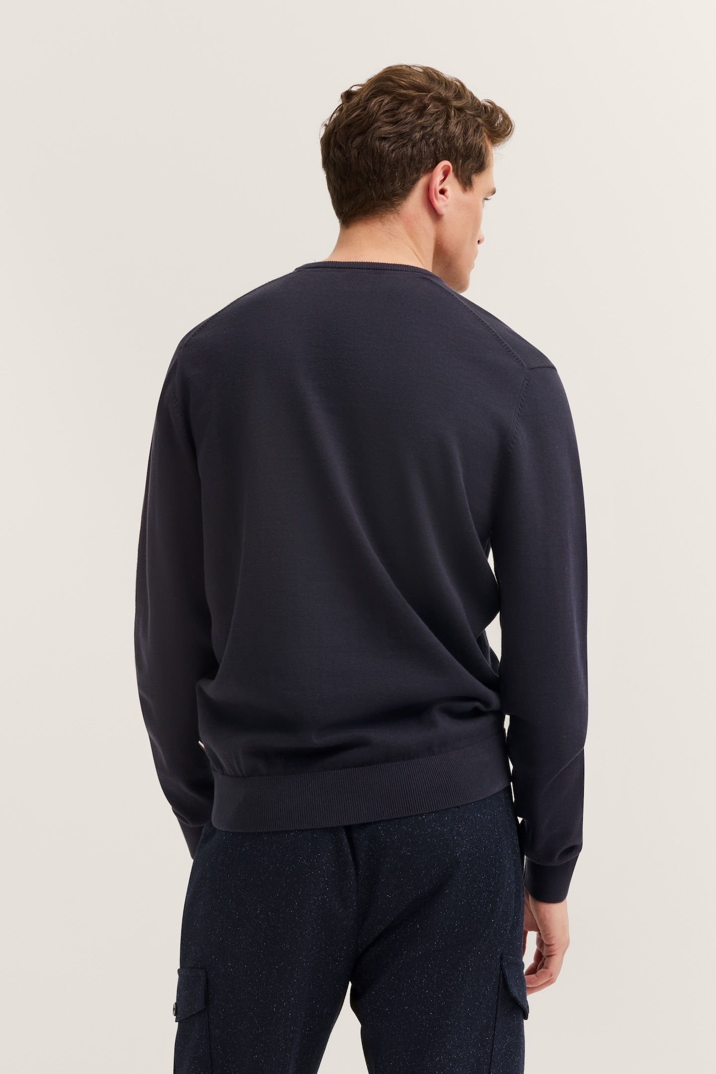 bugatti V-Ausschnitt-Pullover "Basic Essential" aus reine Baumwolle günstig online kaufen