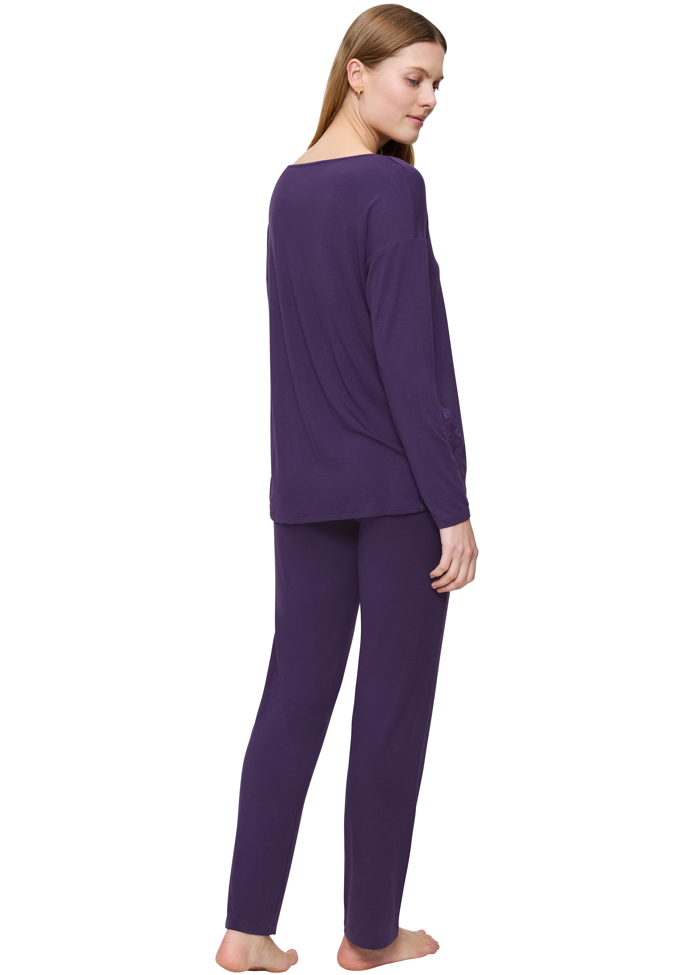Triumph Pyjama »Timeless Sensuality PK LSL«, (2 tlg.), atumgsaktiv und weich