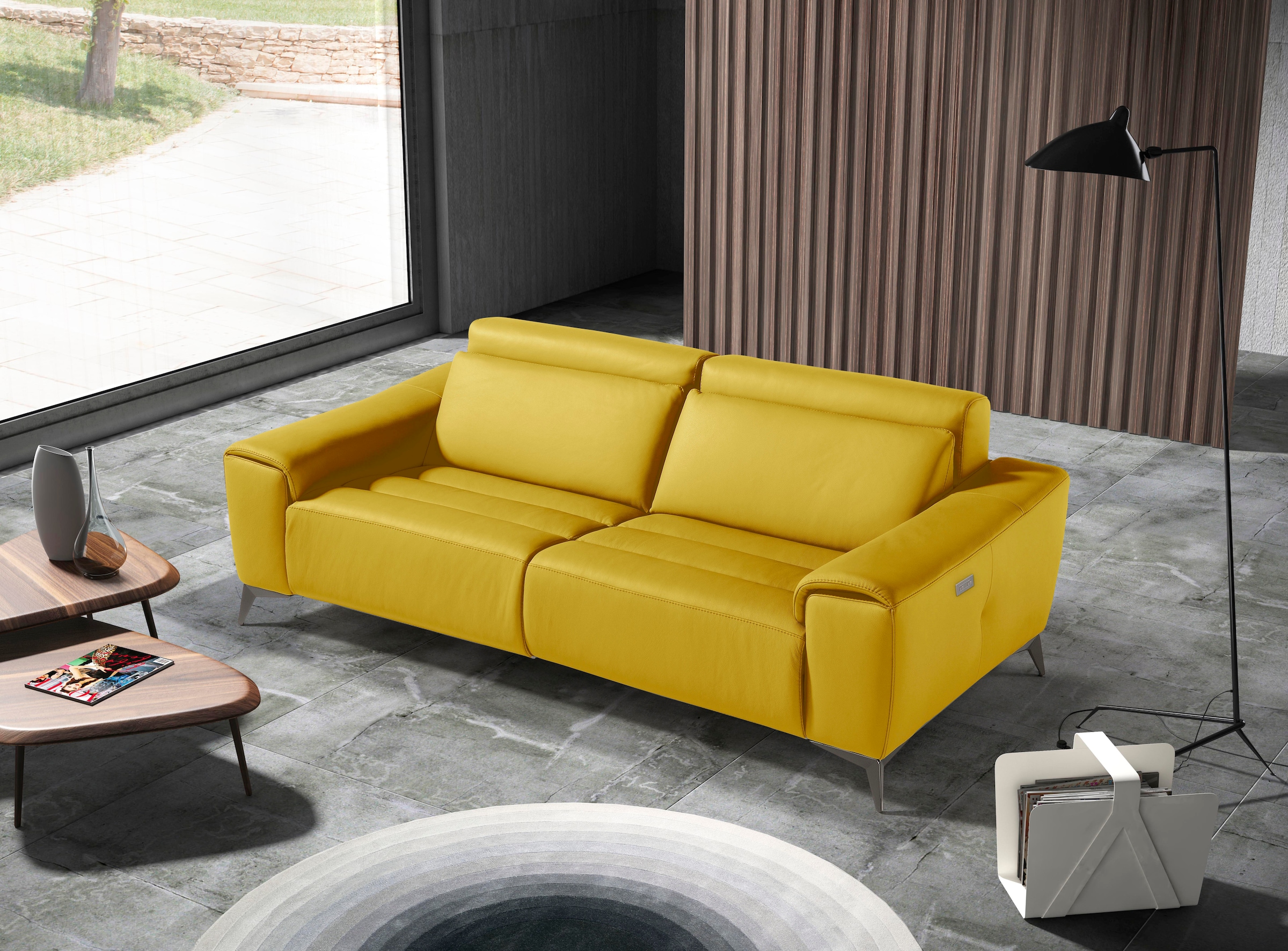 Egoitaliano 2,5-Sitzer "Suzette, Designsofa mit elektrischen Komfortfunktionen, edel & bequem" inkl. 2 elektronischer Relaxfunktionen, Rücken- und Fußteilfunktion