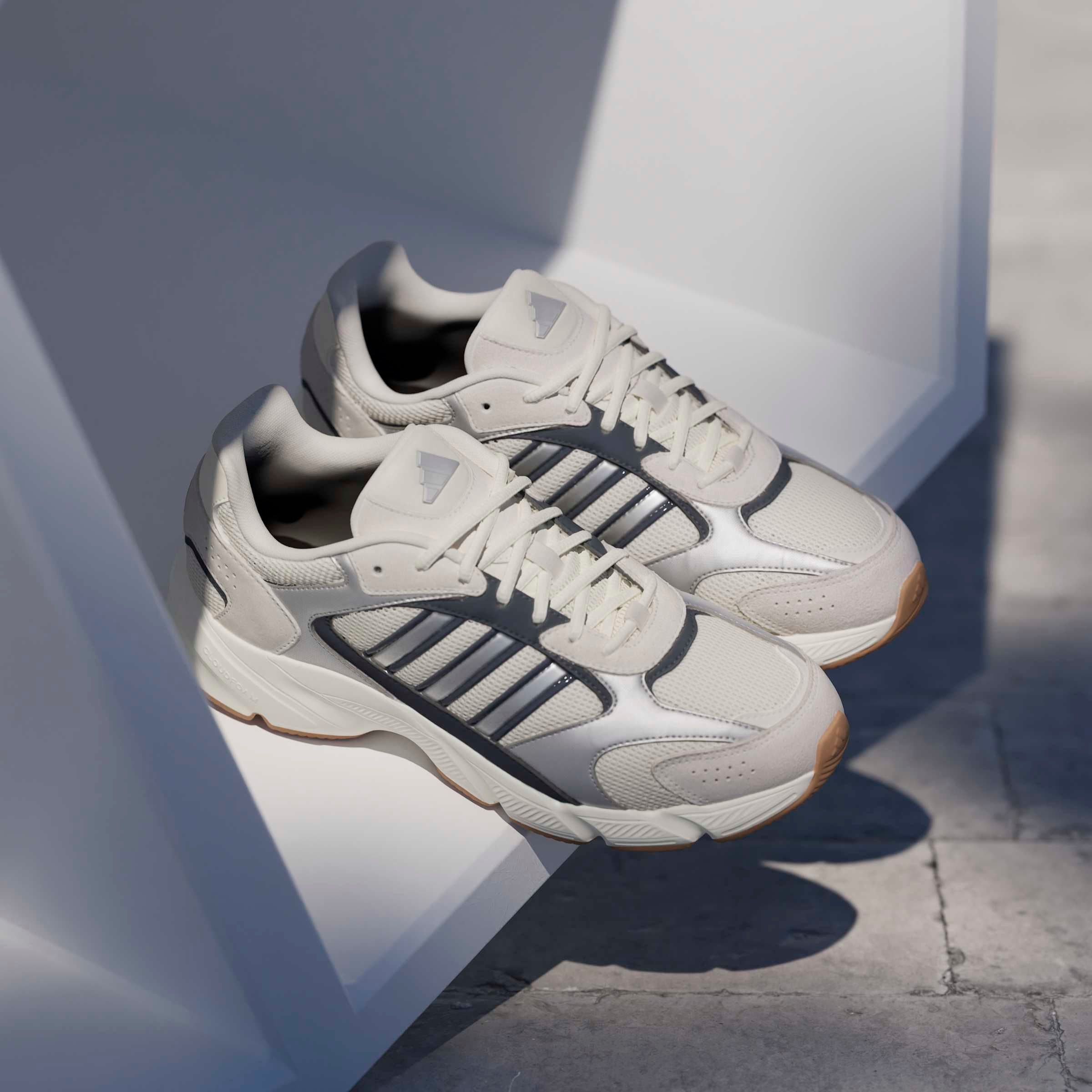 adidas Sportswear Sneaker »CRAZYCHAOS 2000«  inspiriert vom Design des adistar control