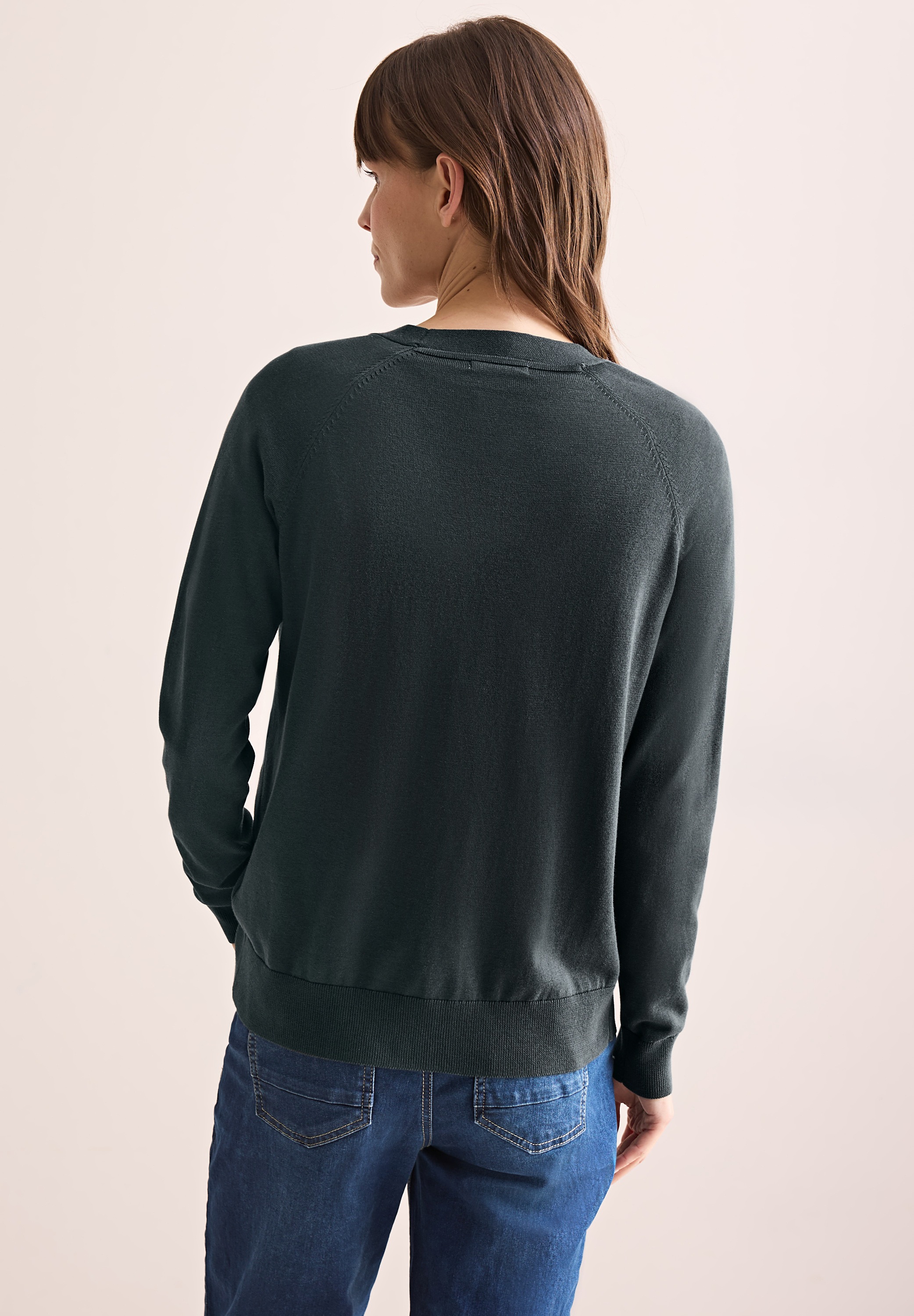 Cecil Cardigan, mit Knopfleiste