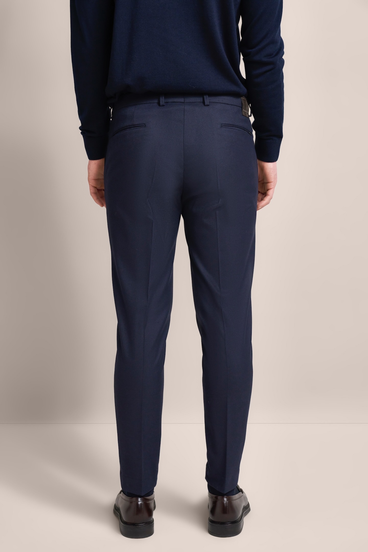 bugatti Stoffhose, mit moderner Form
