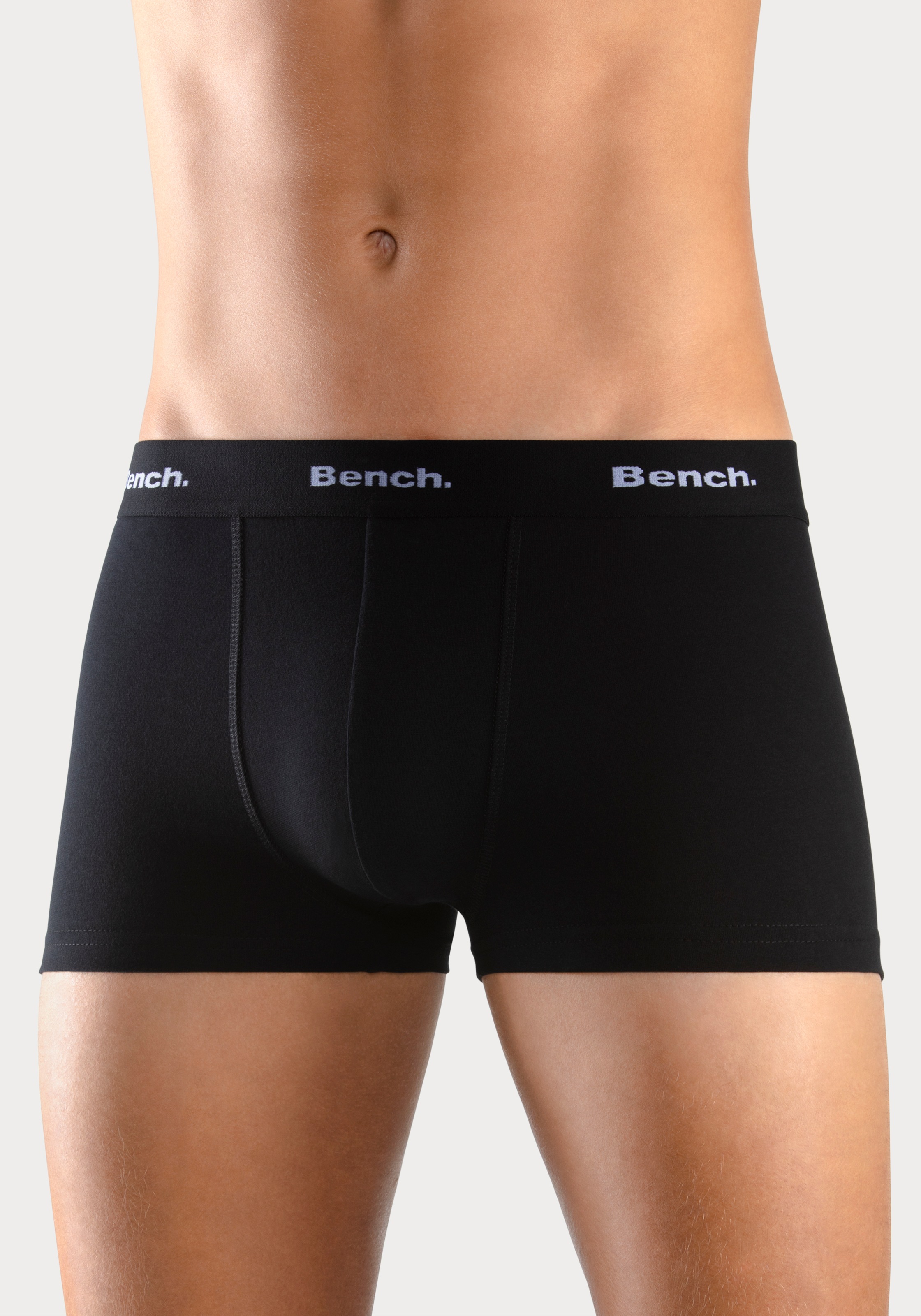Bench. Hipster Packung, 4 Stk. knapp sitzende Boxershorts aus Baumwollmisch günstig online kaufen