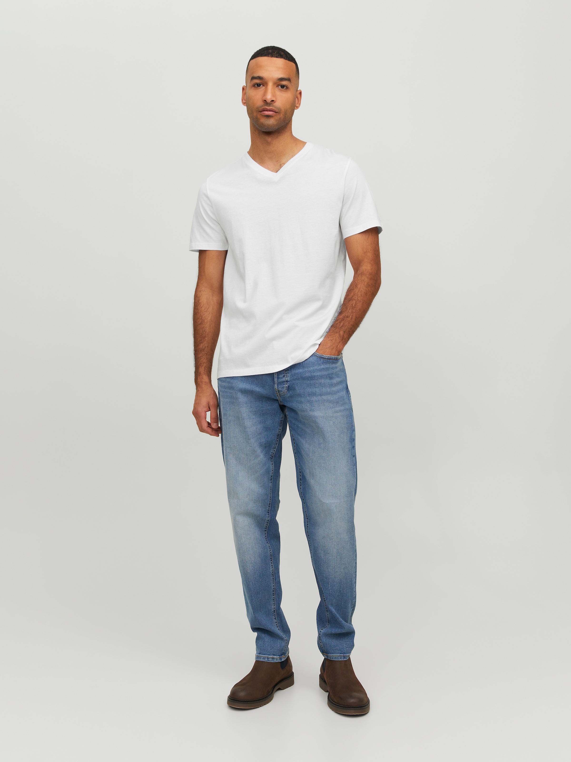 Jack & Jones V-Shirt »JJEORGANIC mit V-Ausschnitt, lässig kombinierbar, ideal für Alltag« unifarben, modisch, regular fit, Baumwolle, V-Ausschnitt