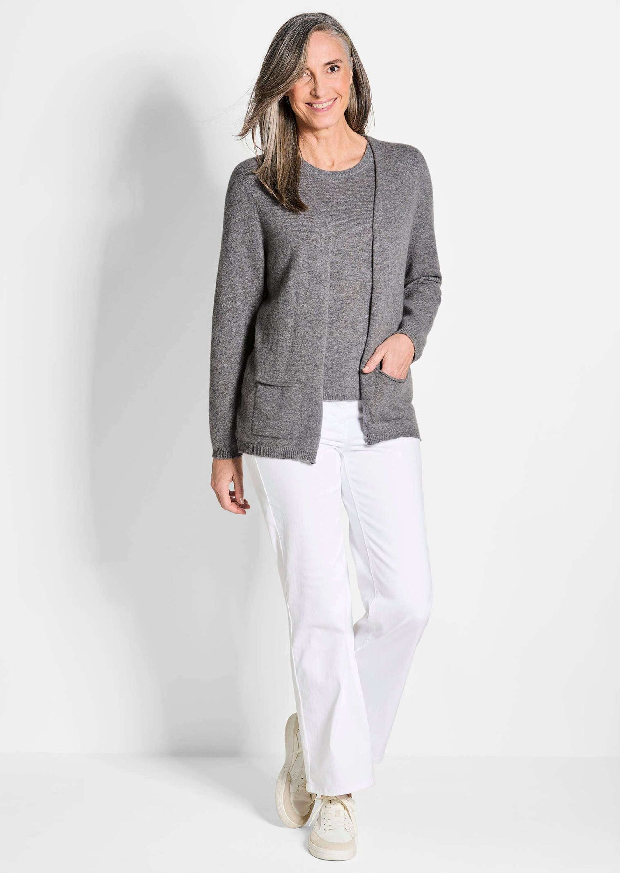 GOLDNER Strickjacke »Kurzgröße Cardigan in langer offener Form« Aufwendig in Form gestrickt
